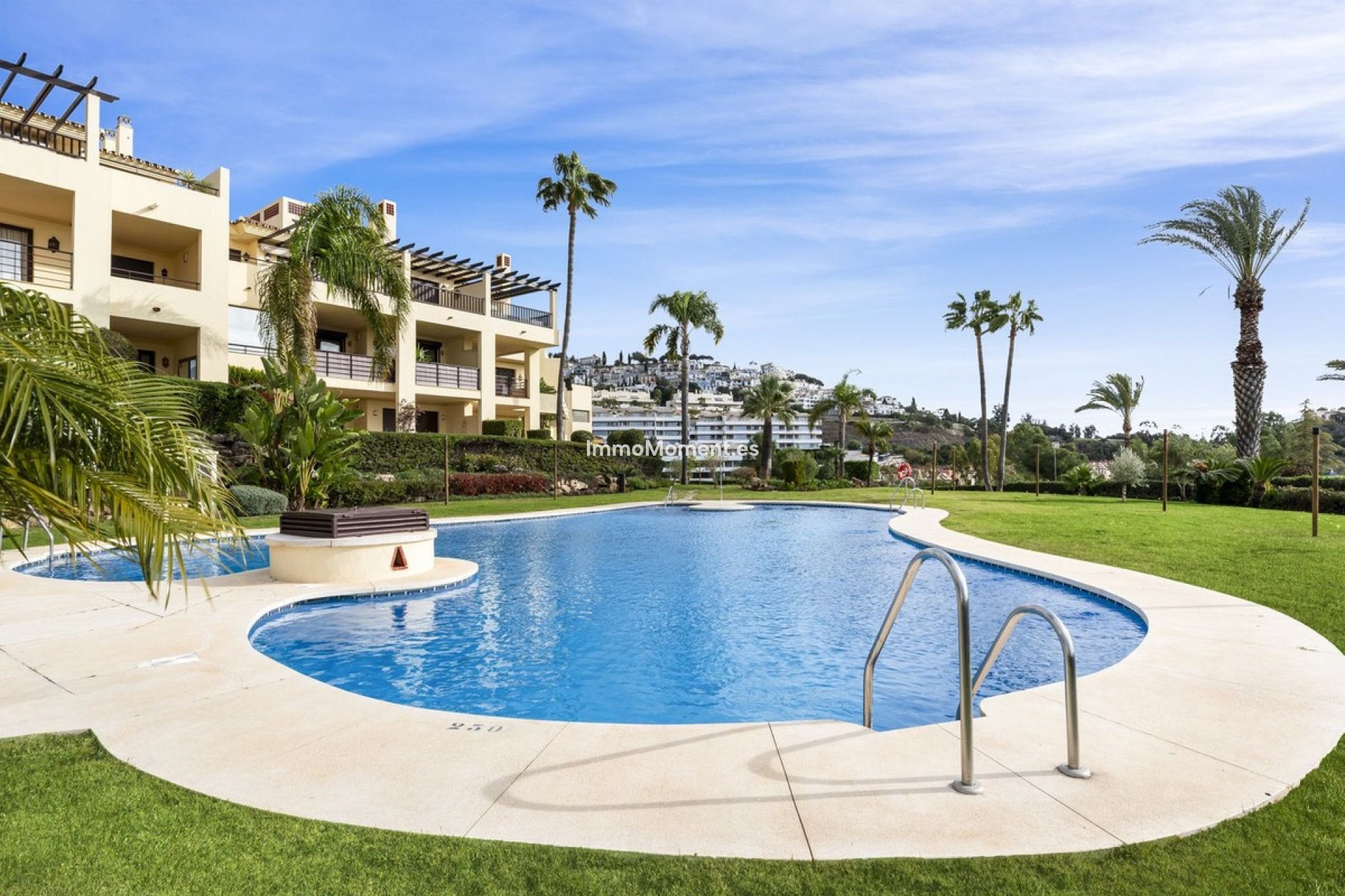 Reventa - Apartamento - Benahavís - Benahavís Centro