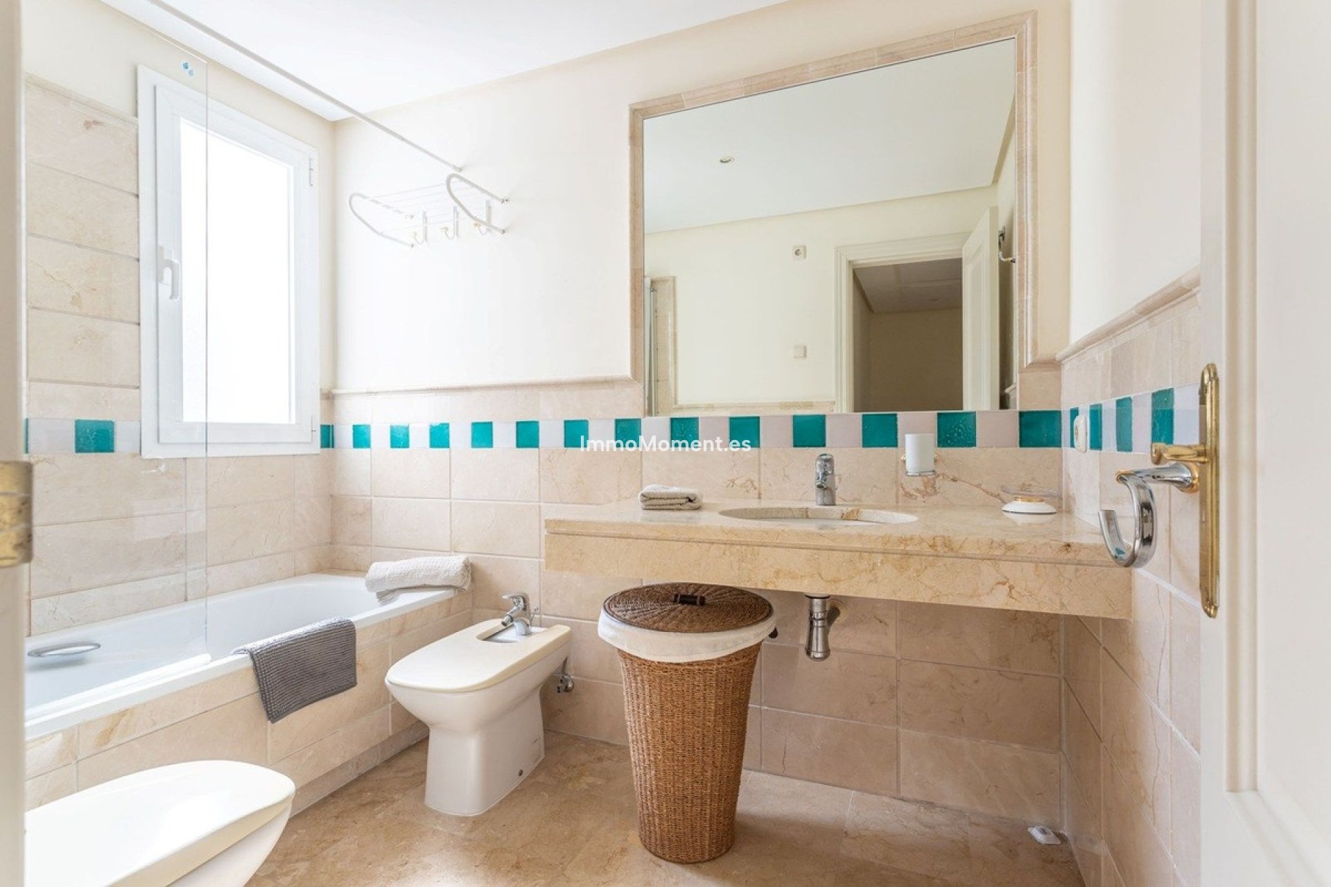 Reventa - Apartamento - Benahavís - Benahavís Centro