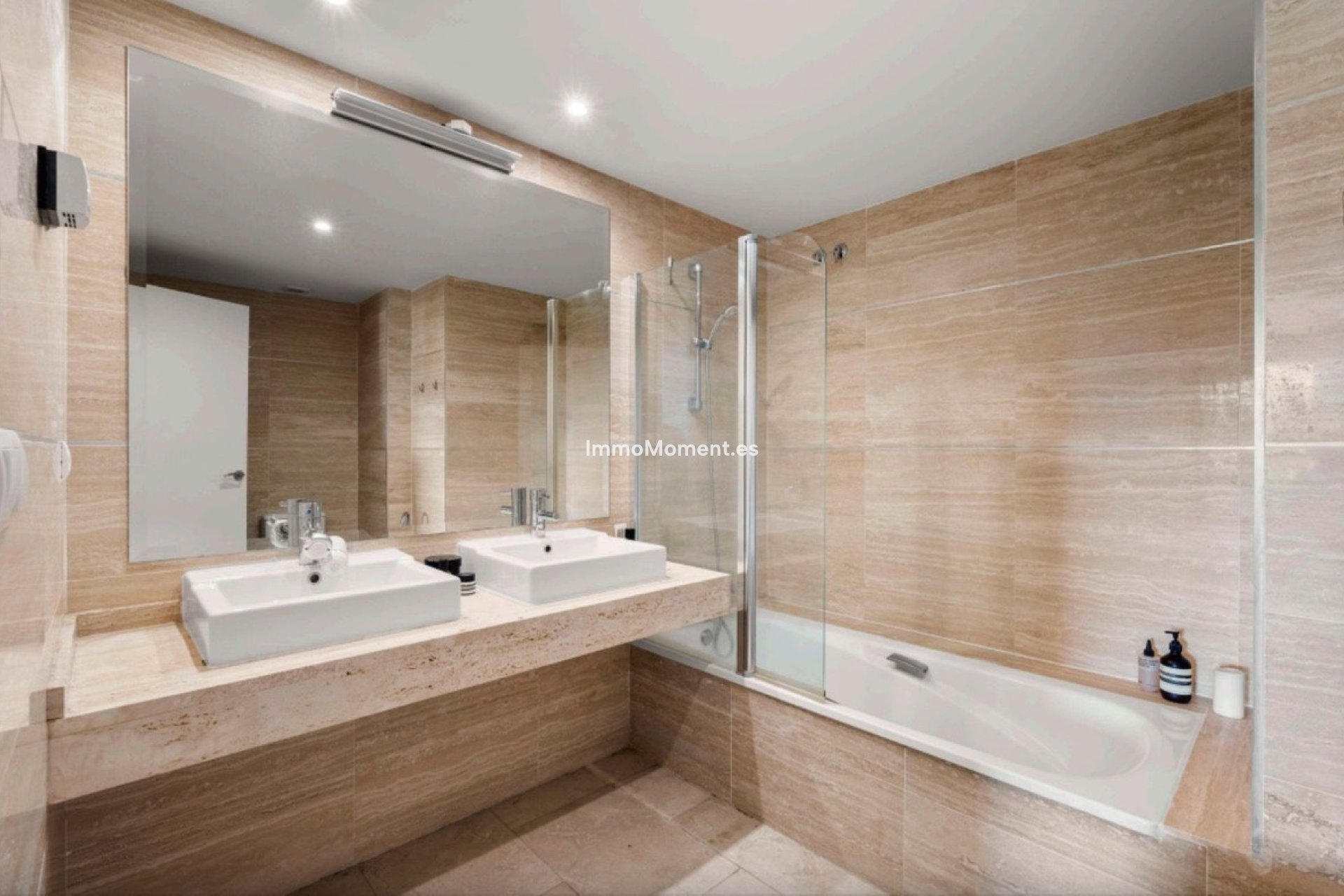 Reventa - Apartamento - Benahavís - Benahavís Centro