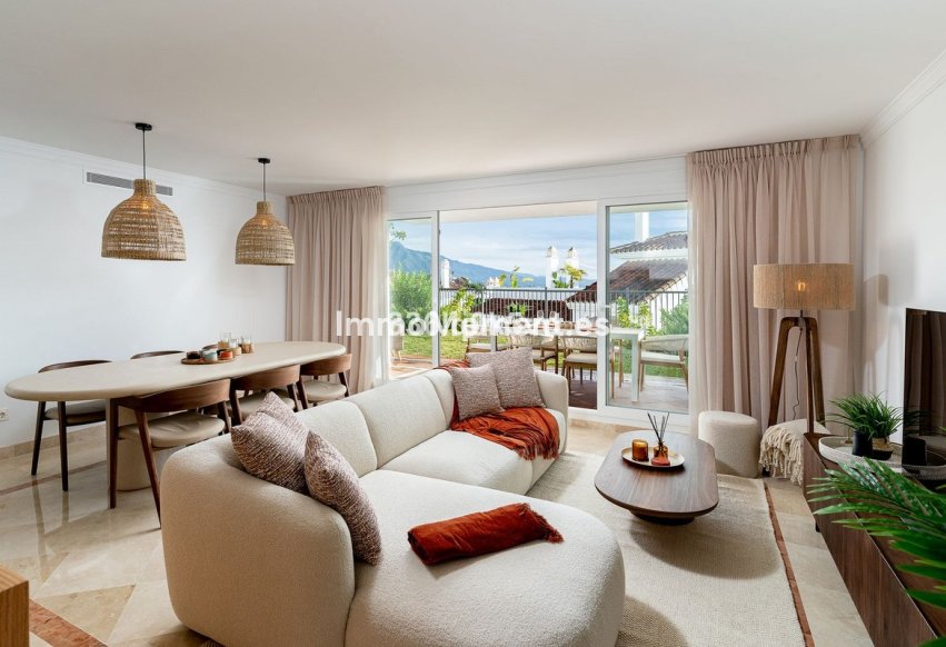 Reventa - Apartamento - Benahavís - Benahavís Centro