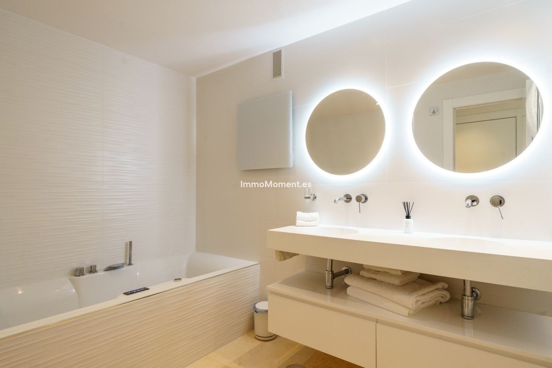 Reventa - Apartamento - Benahavís - Benahavís Centro