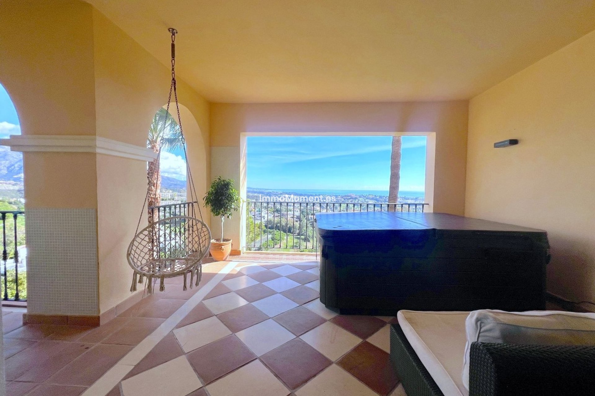 Reventa - Apartamento - Benahavís - Benahavís Centro