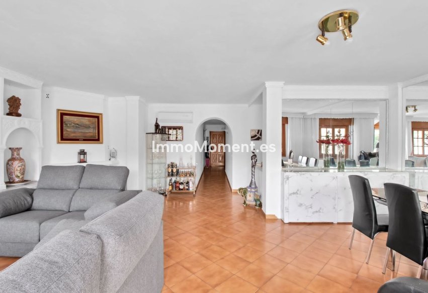 Reventa - Apartamento - Benahavís - Benahavís Centro