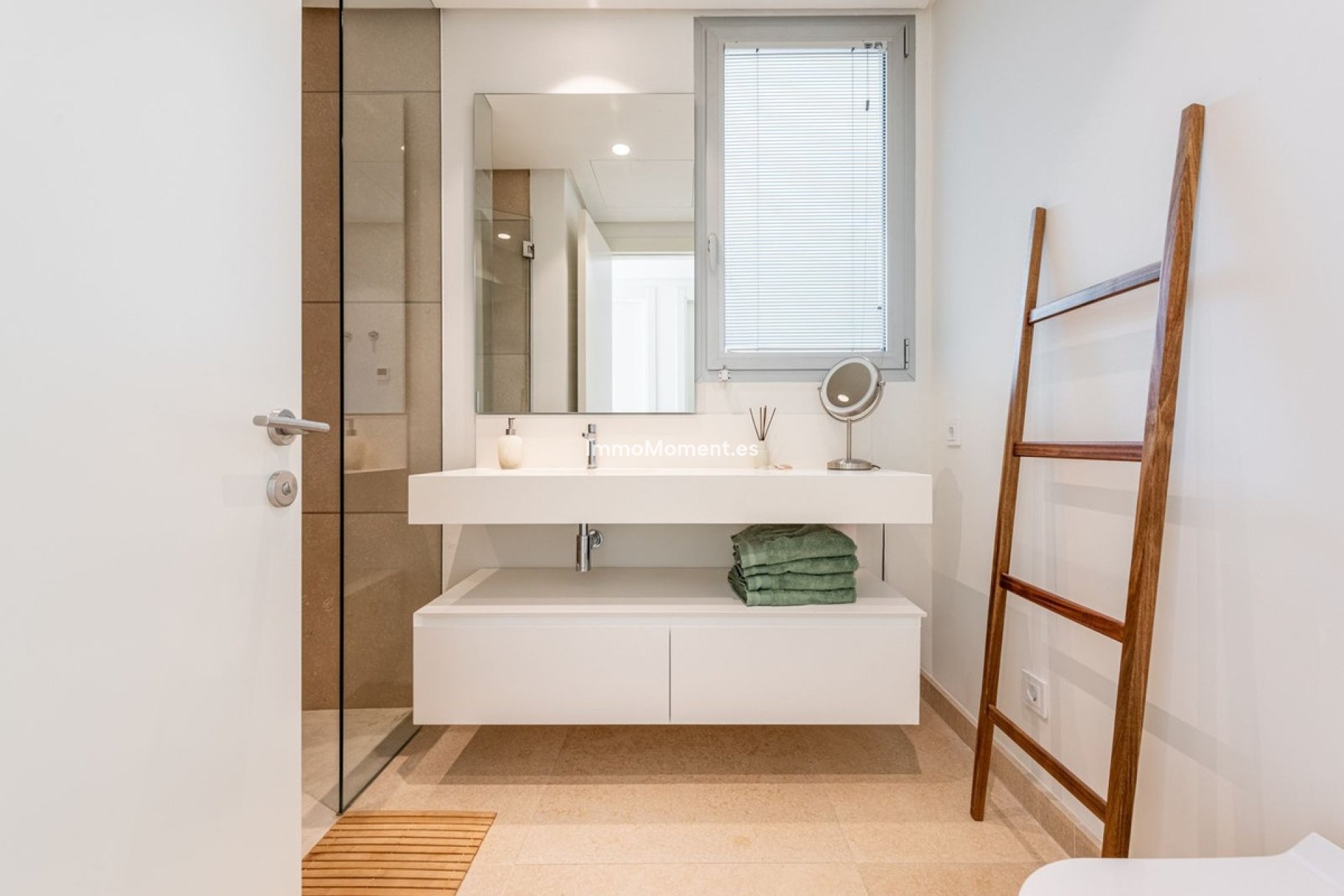 Reventa - Apartamento - Benahavís - Benahavís Centro