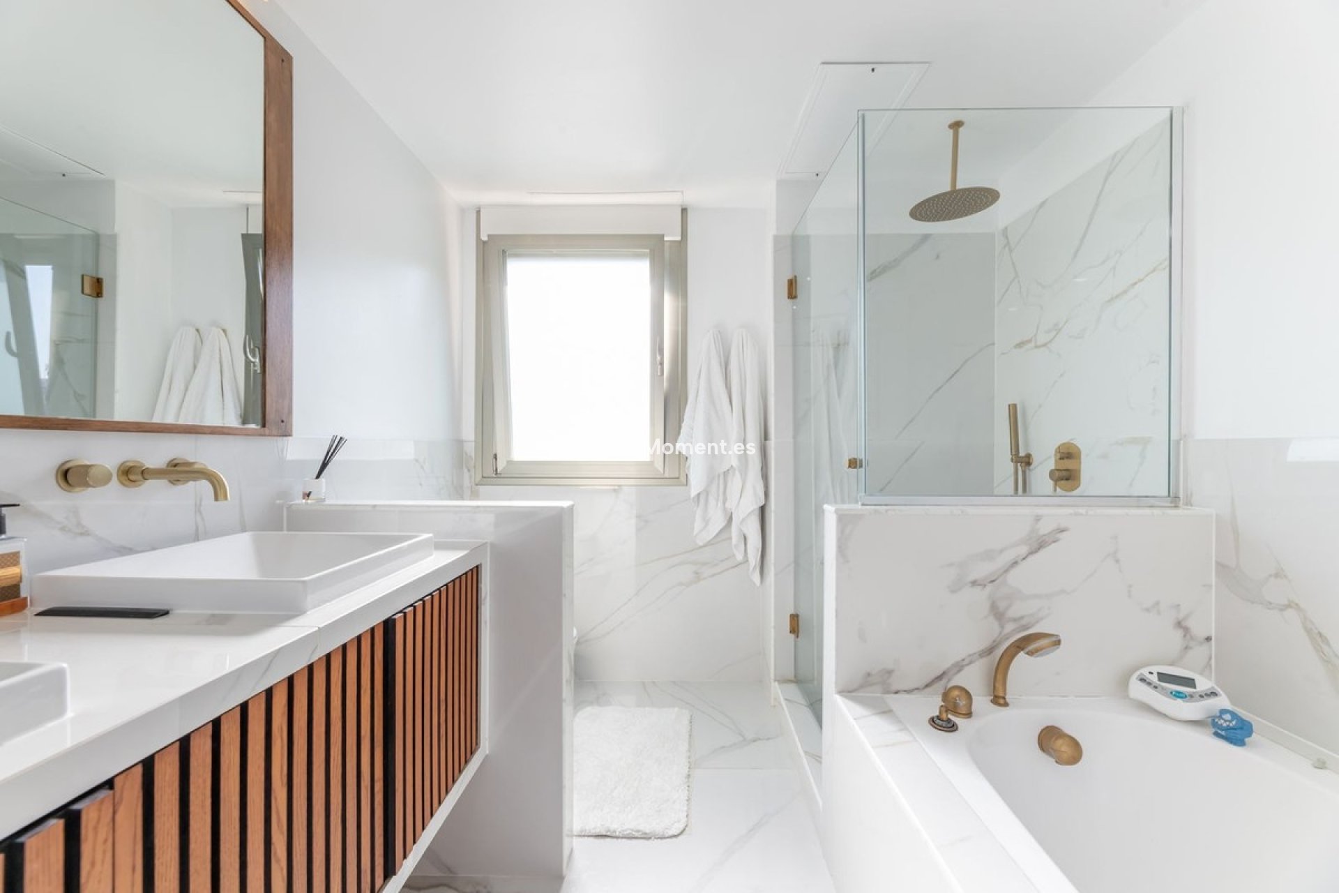 Reventa - Apartamento - Benahavís - Benahavís Centro