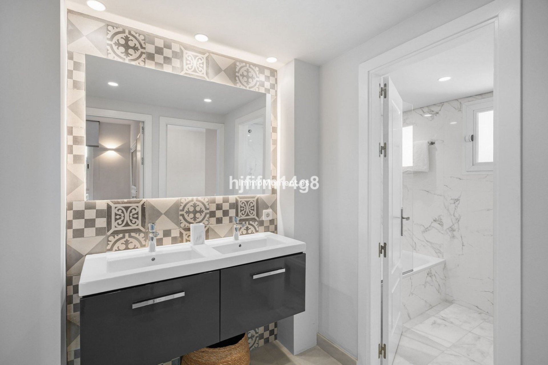 Reventa - Apartamento - Benahavís - Benahavís Centro