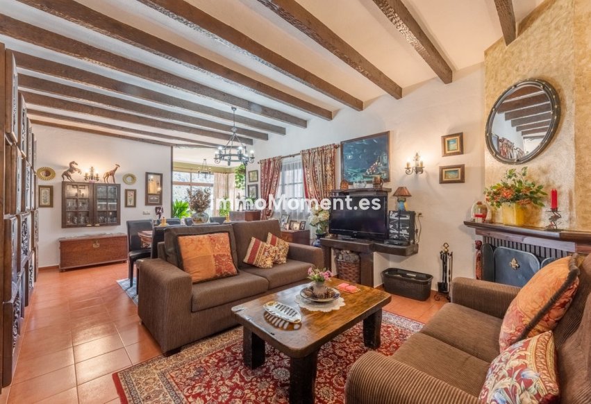 Reventa - Apartamento - Benahavís - Benahavís Centro