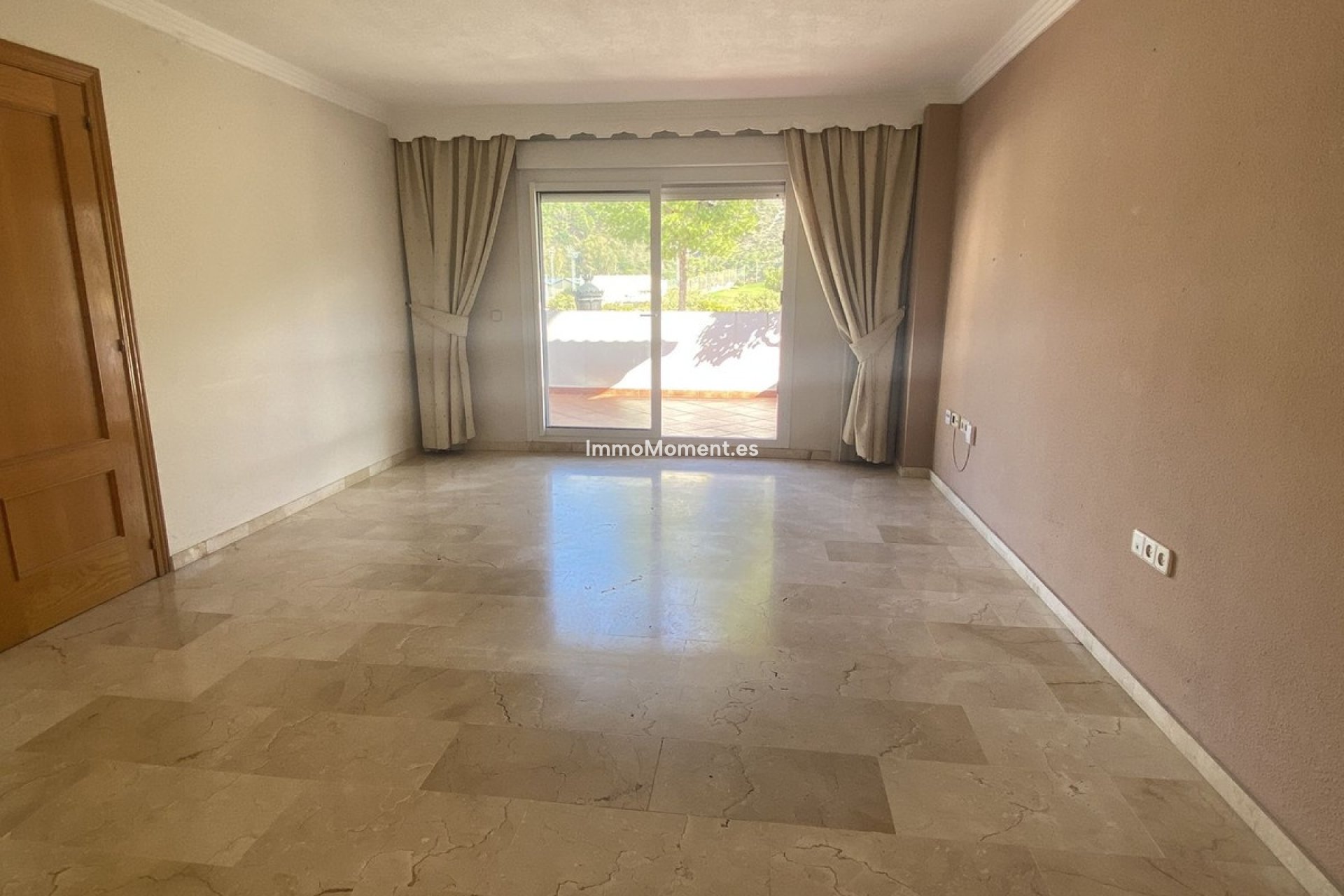 Reventa - Apartamento - Benahavís - Benahavís Centro