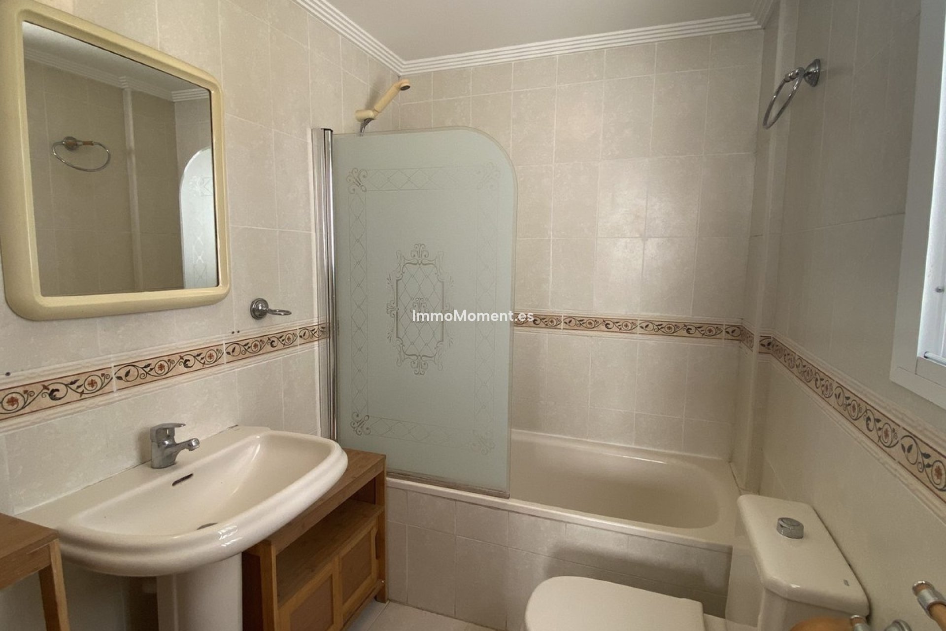 Reventa - Apartamento - Benahavís - Benahavís Centro