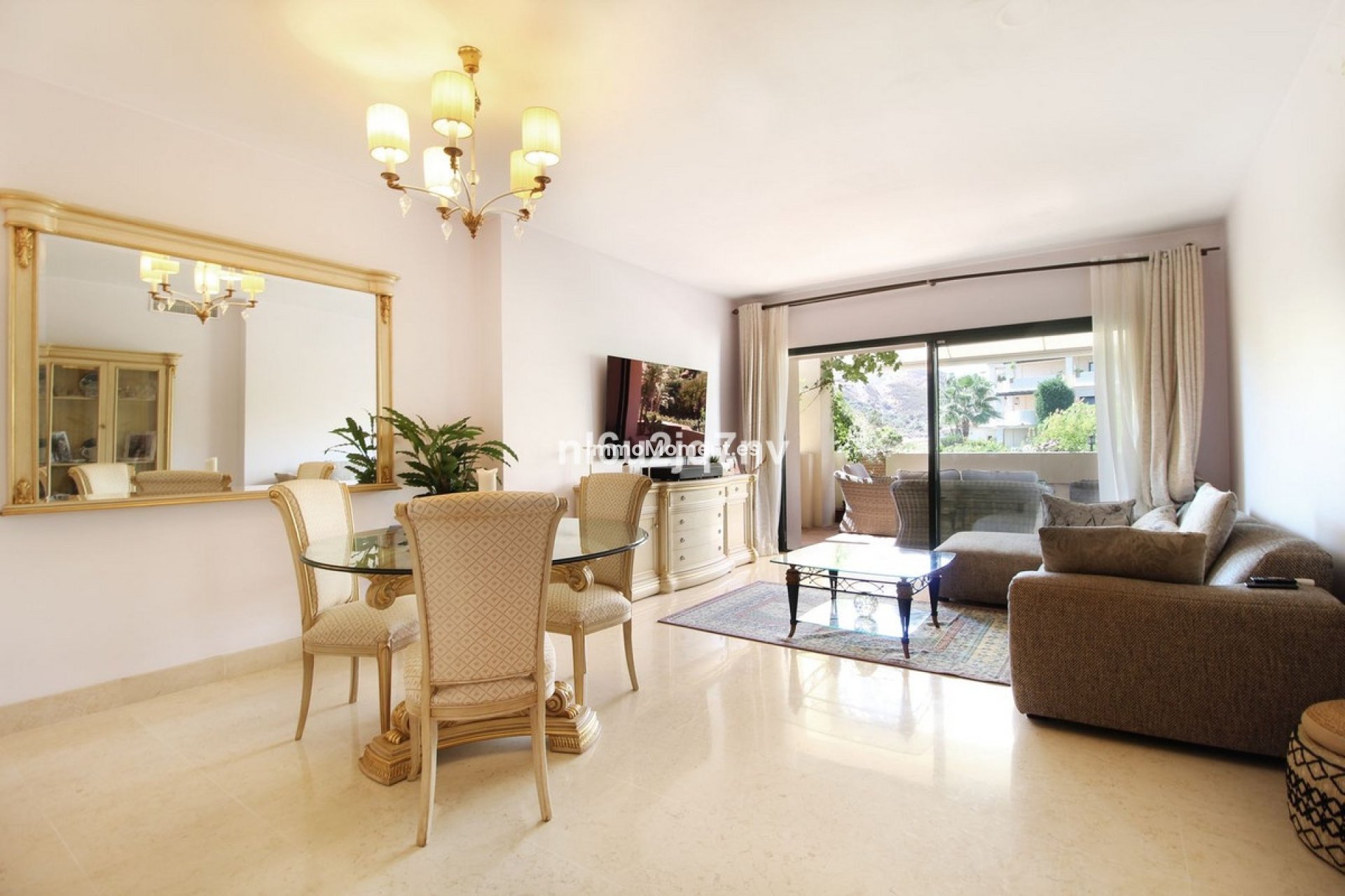 Reventa - Apartamento - Benahavís - Benahavís Centro