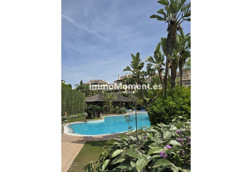 Reventa - Apartamento - Benahavís - Benahavís Centro