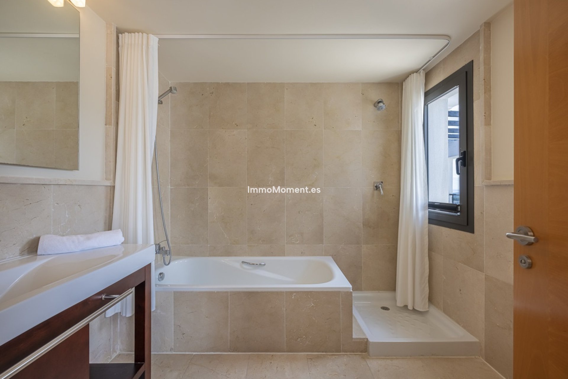 Reventa - Apartamento - Benahavís - Benahavís Centro