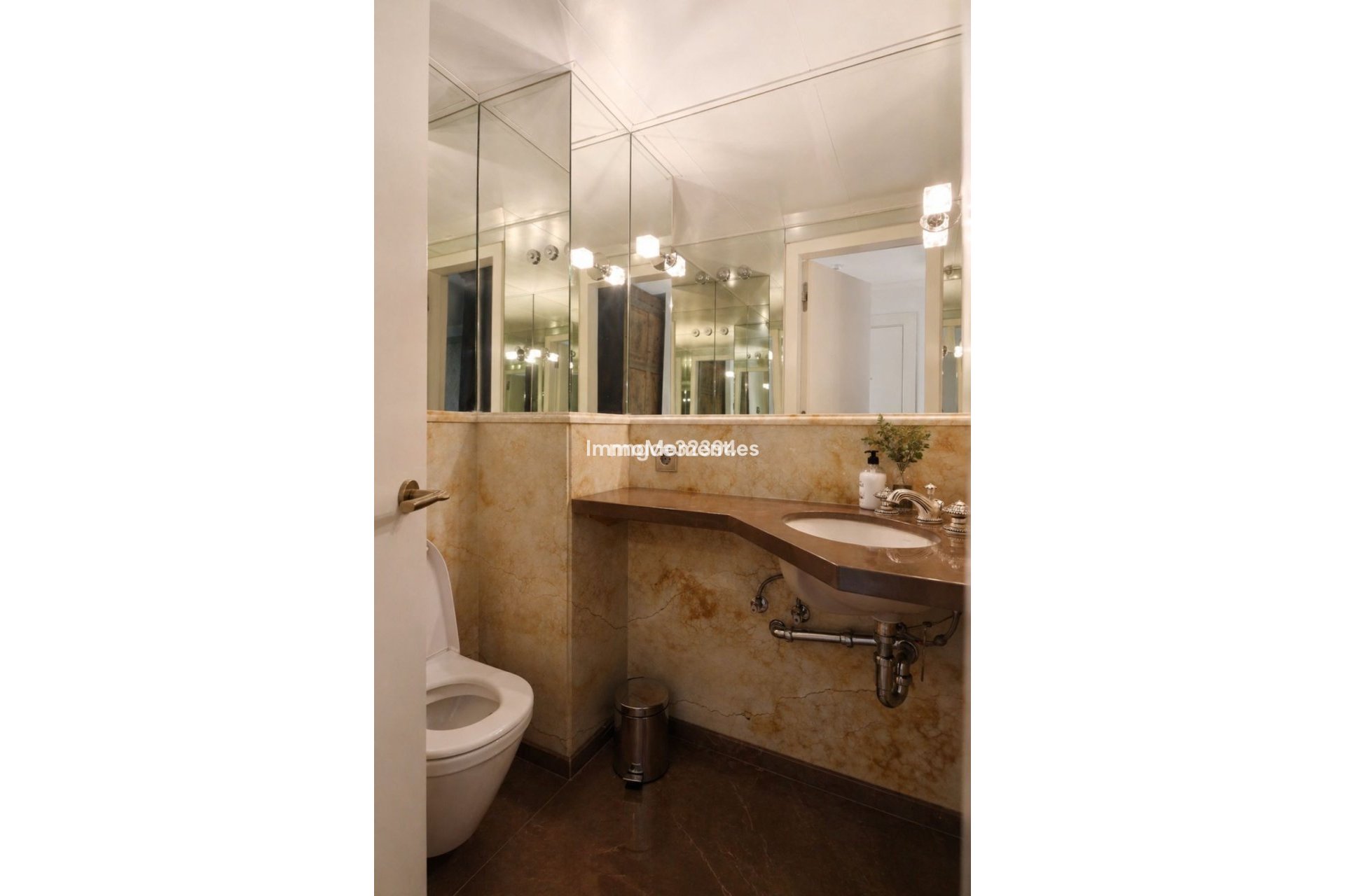 Reventa - Apartamento - Benahavís - Benahavís Centro
