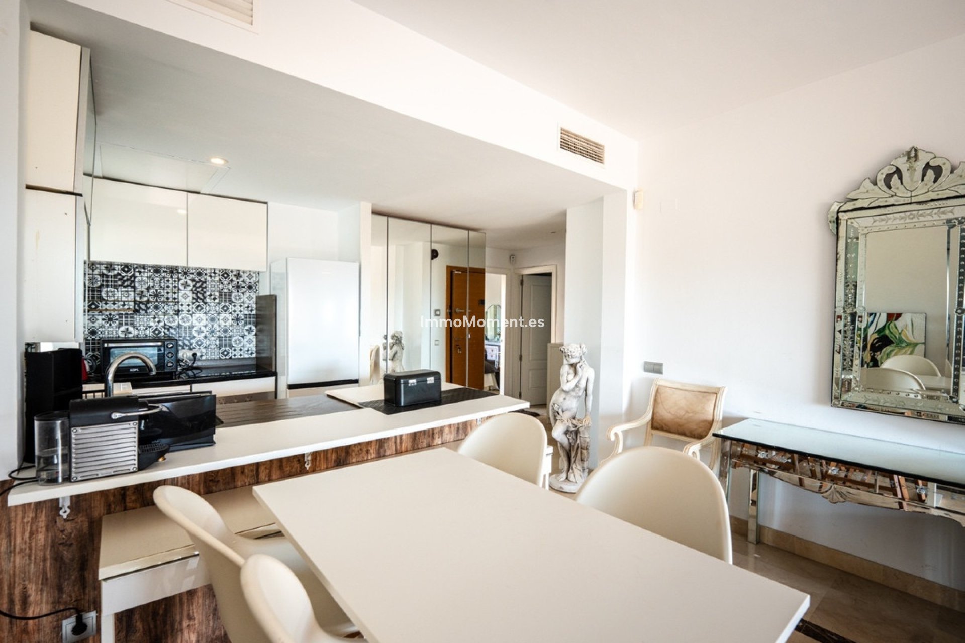Reventa - Apartamento - Benahavís - Benahavís Centro