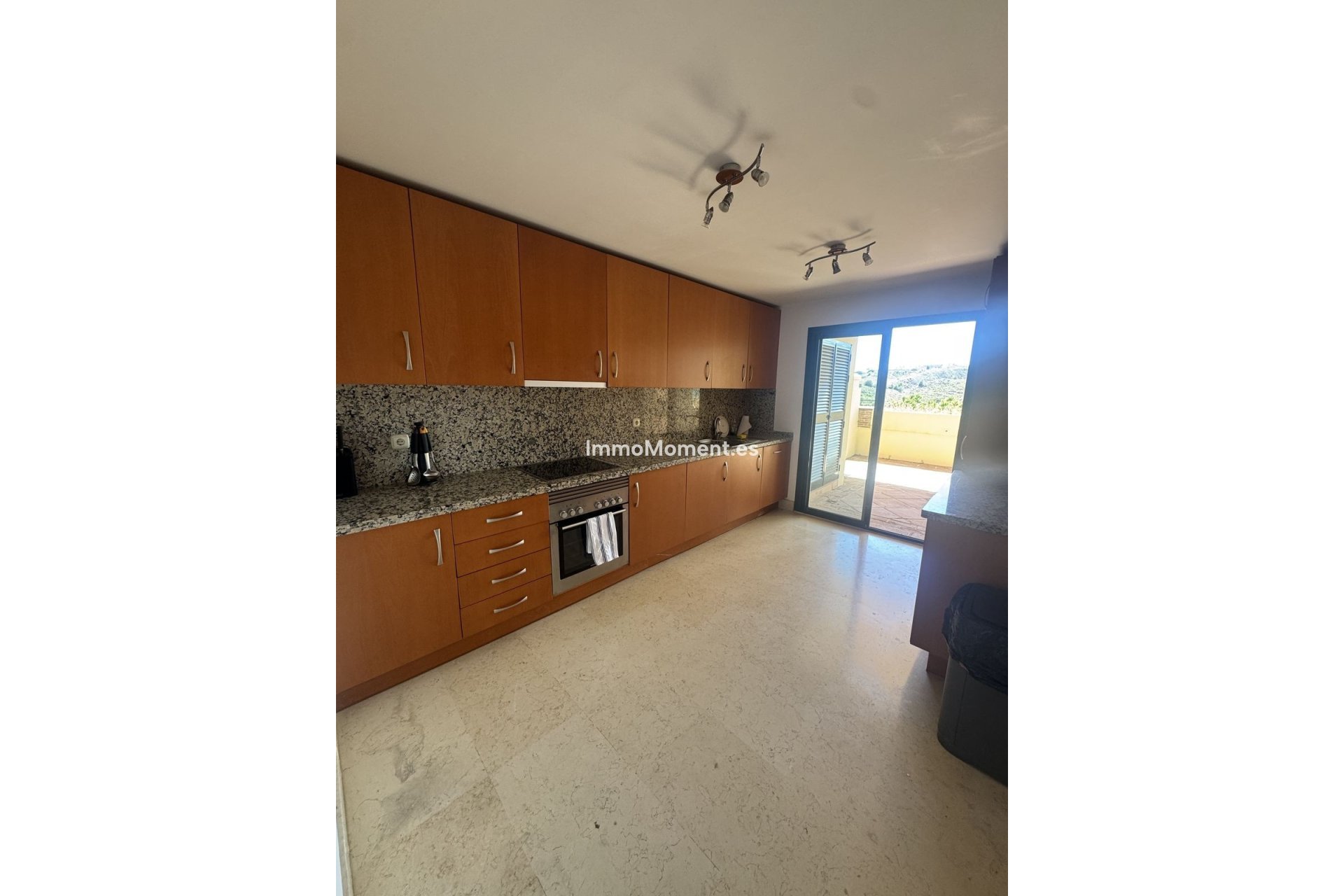 Reventa - Apartamento - Benahavís - Benahavís Centro