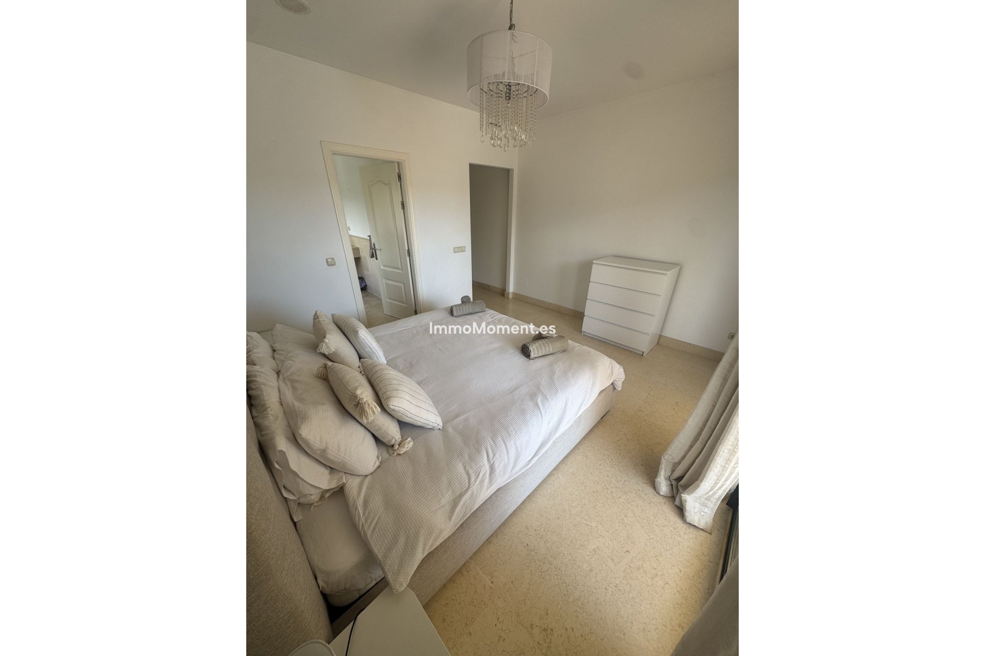 Reventa - Apartamento - Benahavís - Benahavís Centro