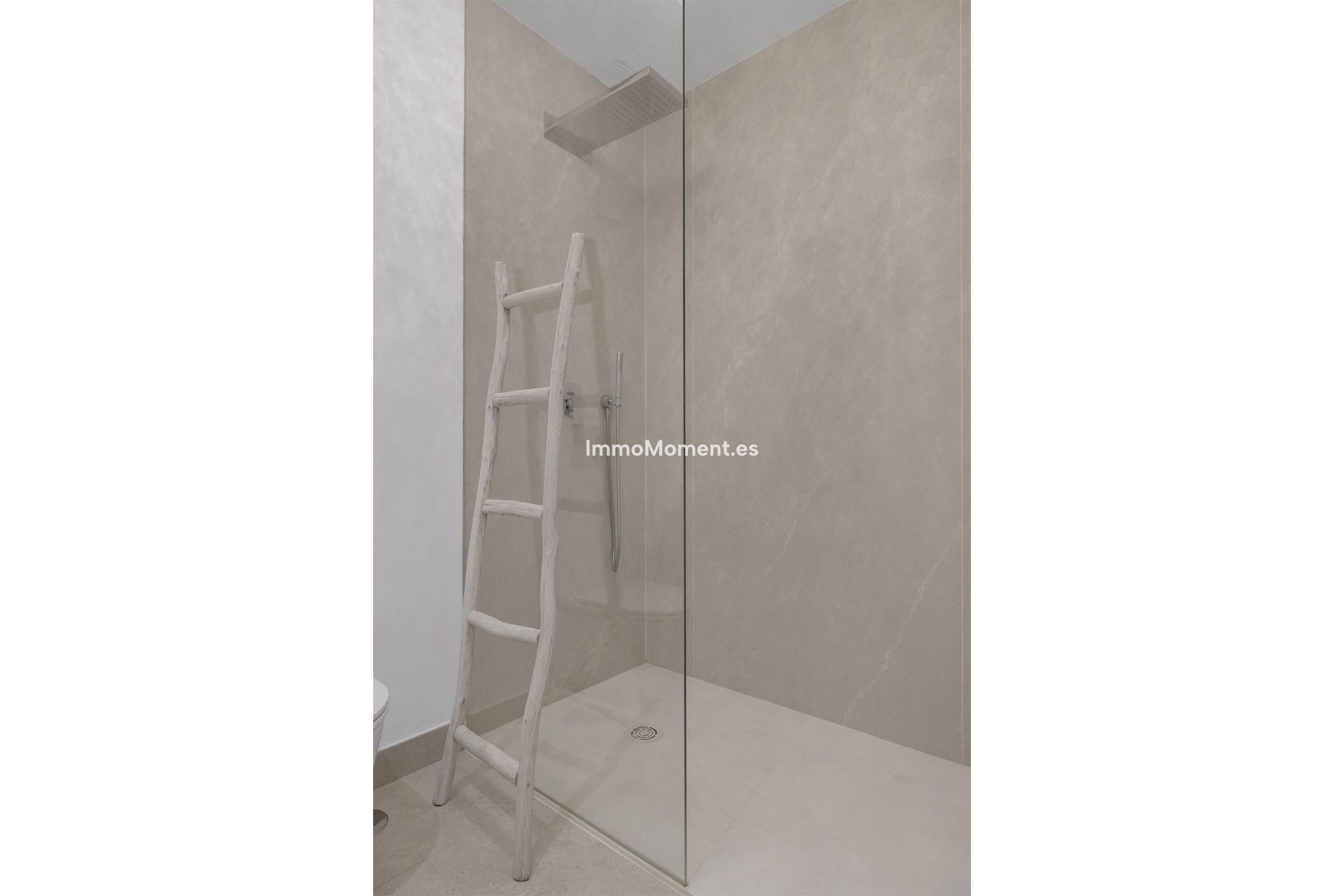 Reventa - Apartamento - Benahavís - Benahavís Centro