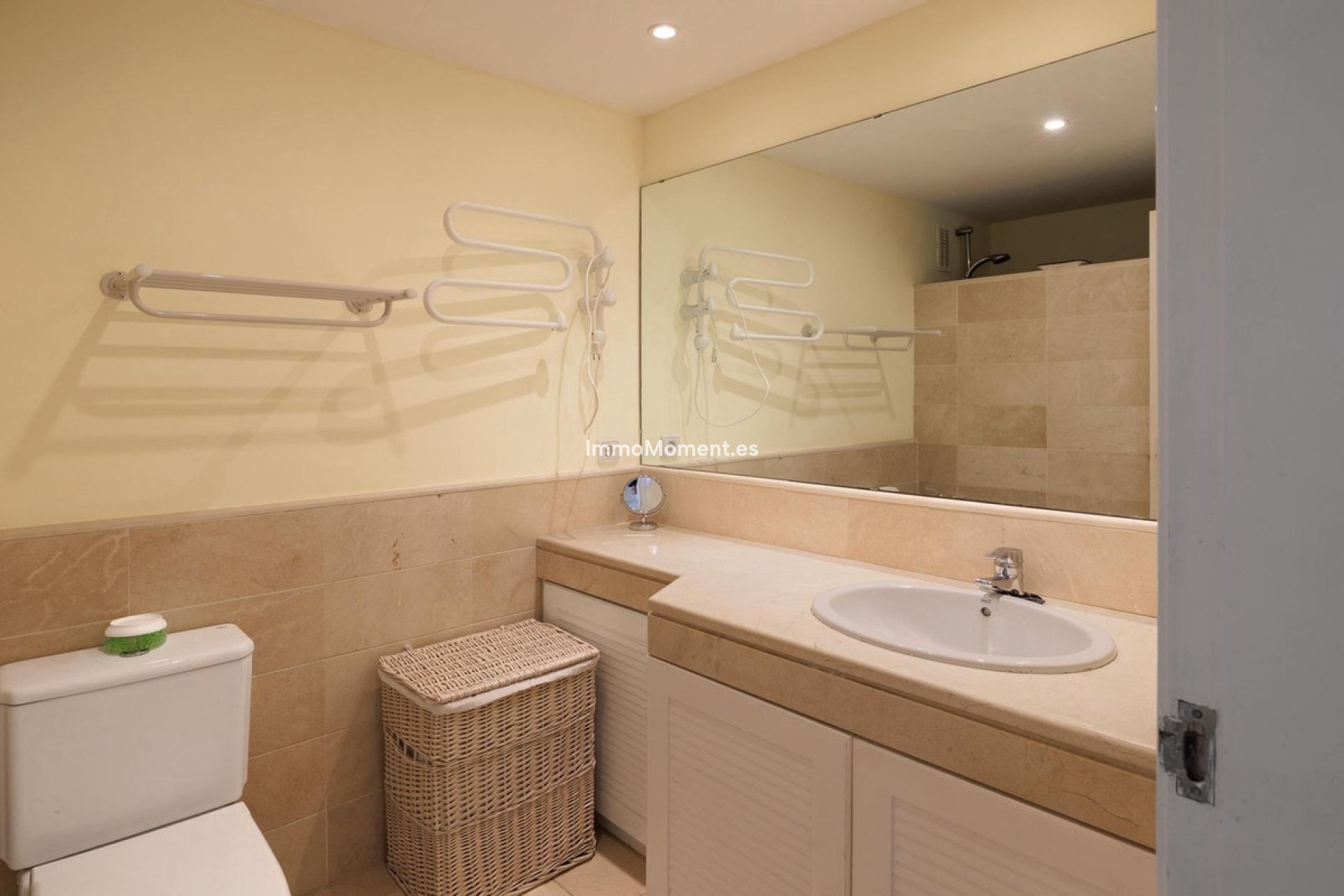 Reventa - Apartamento - Benahavís - Benahavís Centro