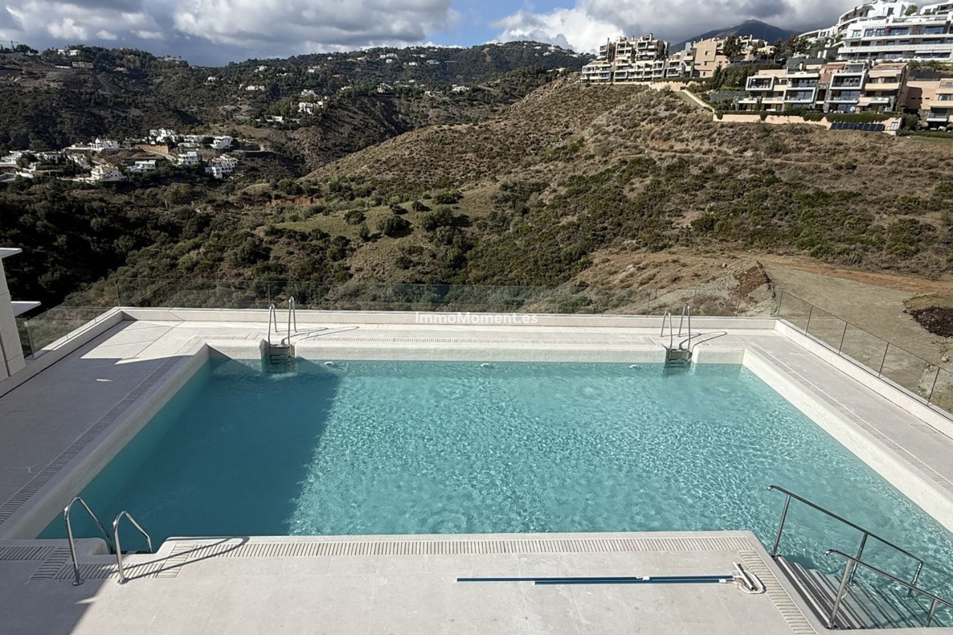 Reventa - Apartamento - Benahavís - La Quinta