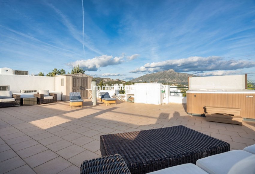 Reventa - Apartamento - Benahavís - La Quinta