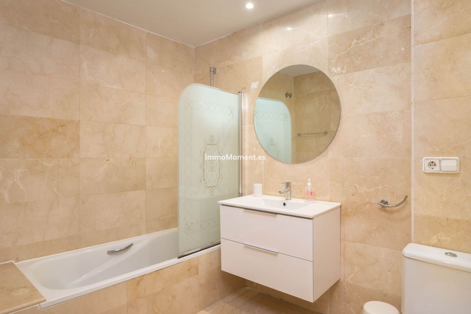 Reventa - Apartamento - Benahavís - Los Arqueros