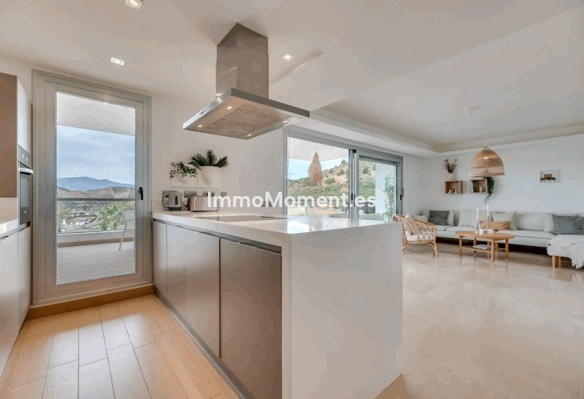 Reventa - Apartamento - Benahavís - Los Arqueros