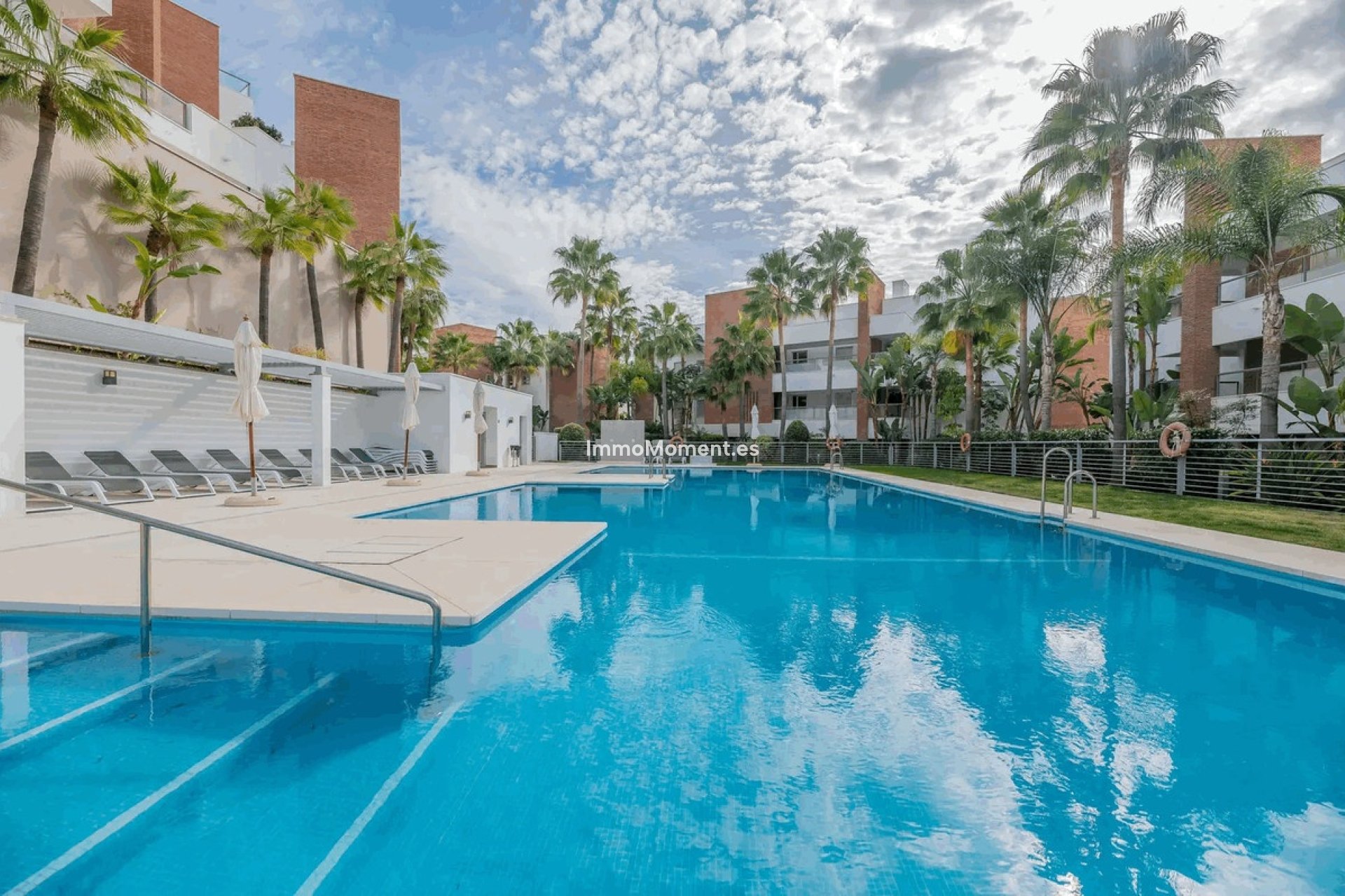 Reventa - Apartamento - Benahavís - Los Arqueros