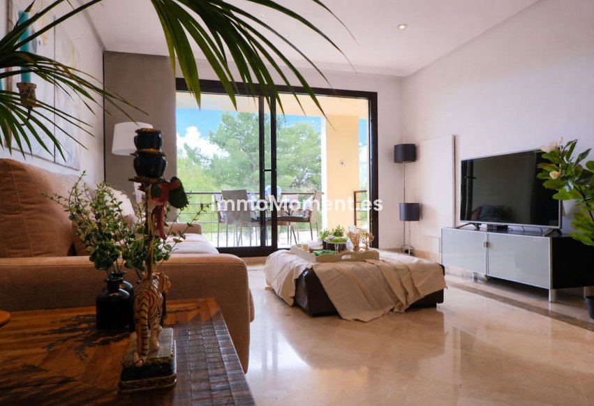 Reventa - Apartamento - Benahavís - Los Arqueros