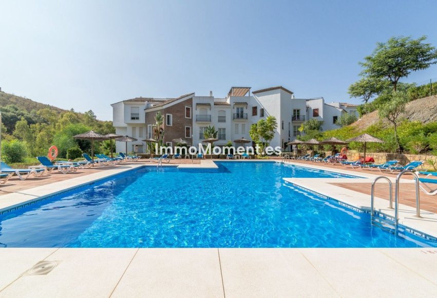 Reventa - Apartamento - Benahavís - Los Arqueros