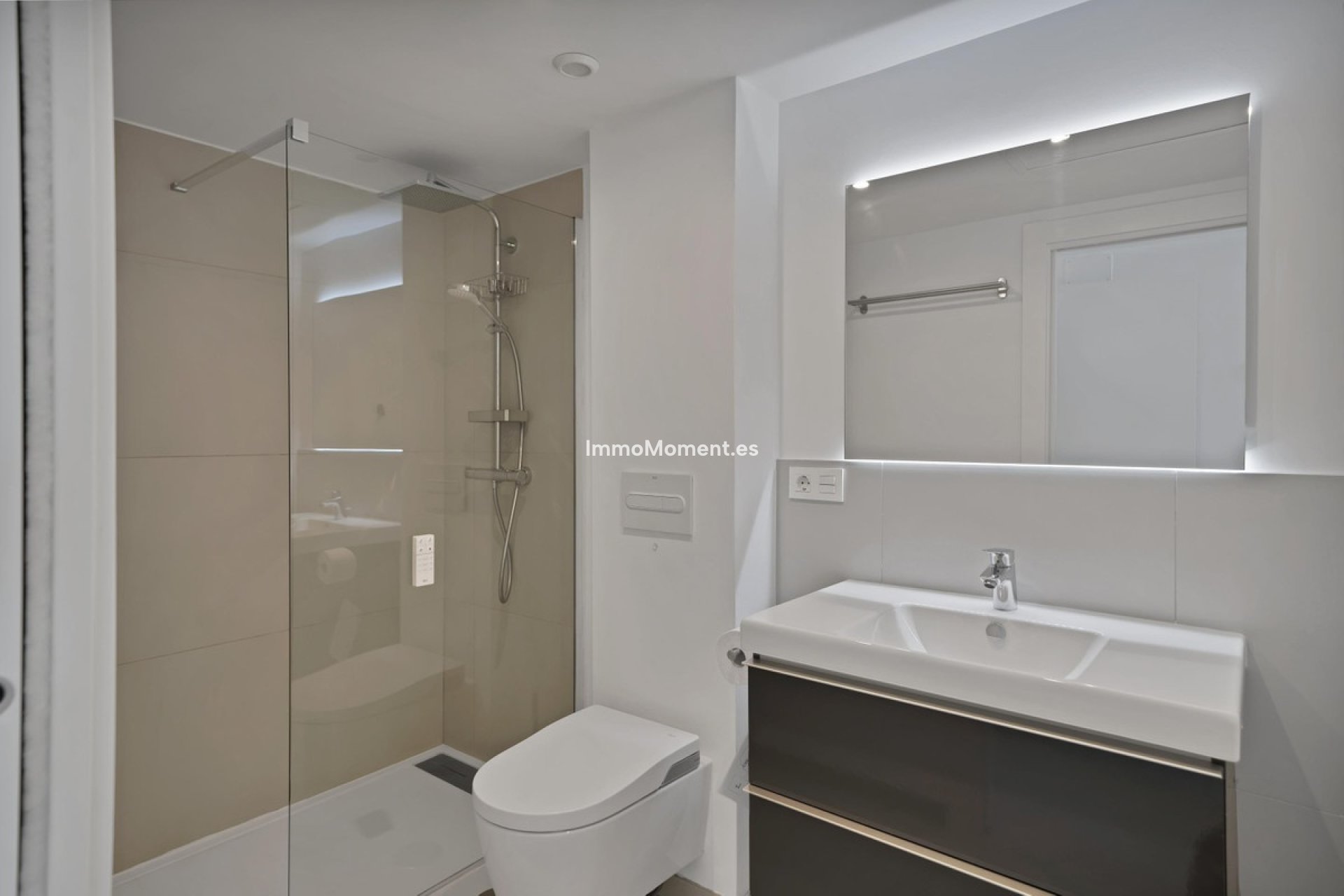 Reventa - Apartamento - Benalmadena - Benalmadena Centro