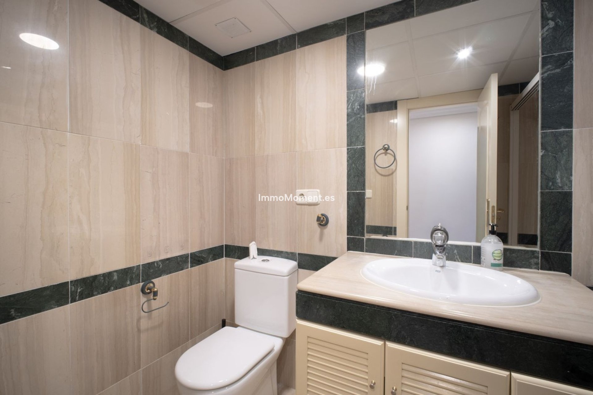 Reventa - Apartamento - Benalmadena - Benalmadena Centro