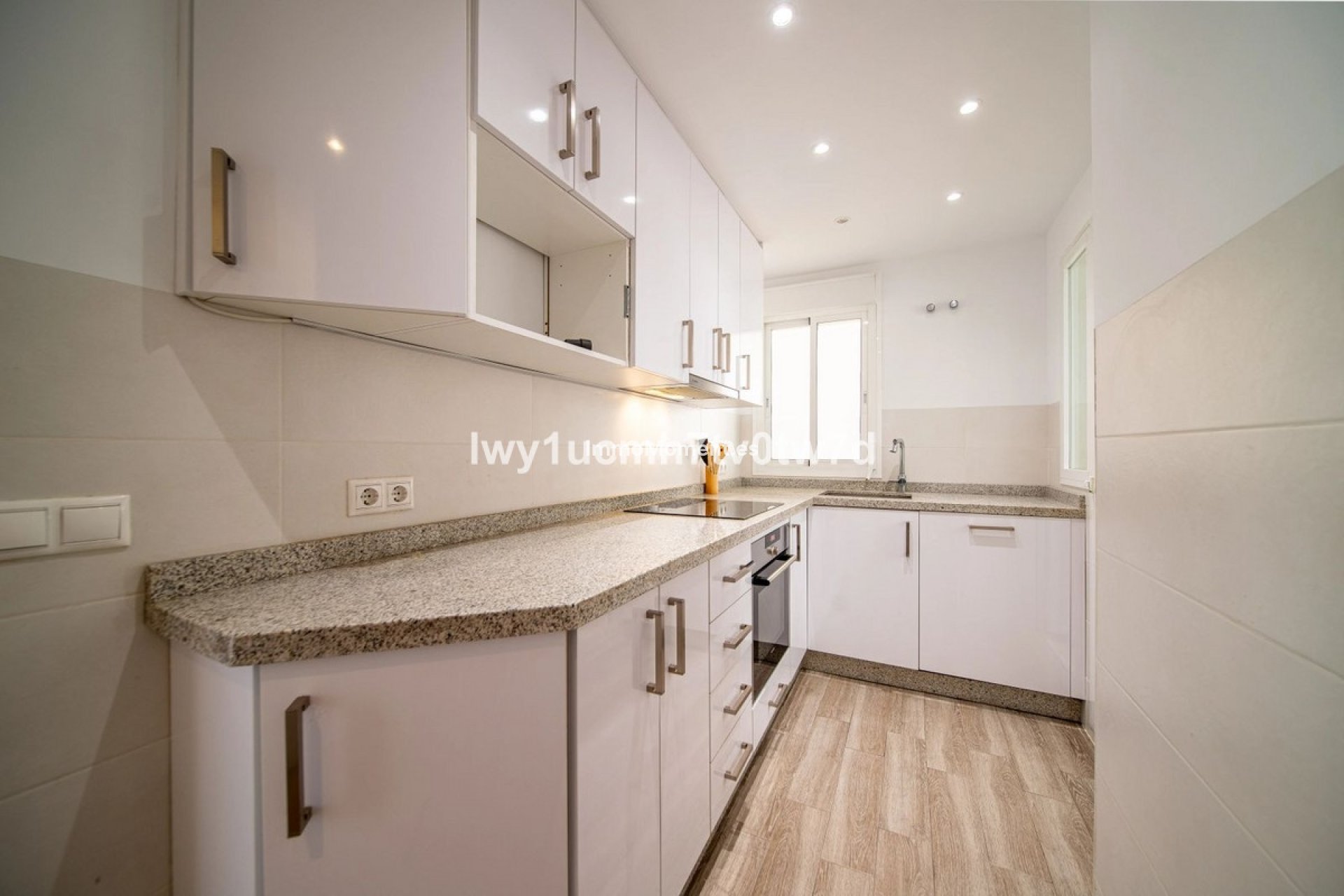 Reventa - Apartamento - Benalmadena - Benalmadena Centro