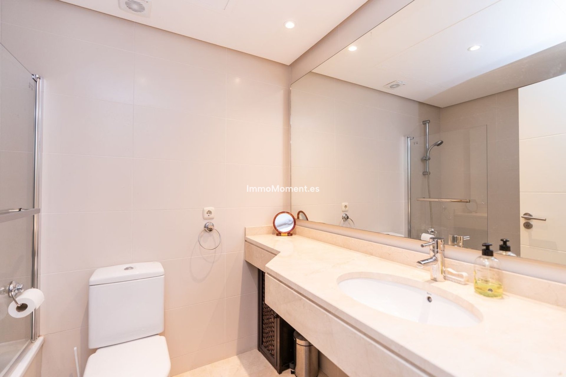 Reventa - Apartamento - Casares - Casares Centro