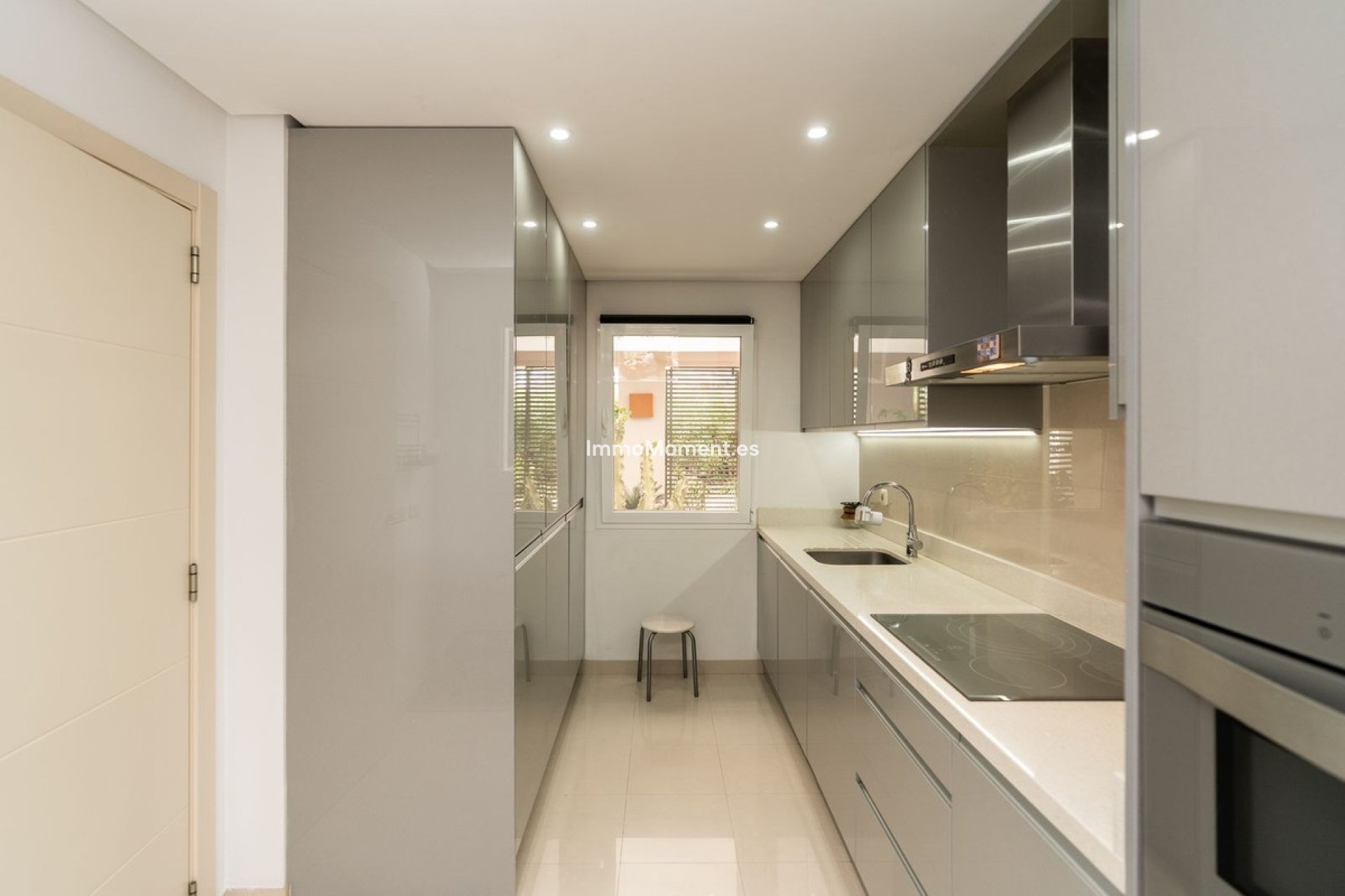 Reventa - Apartamento - Casares - Casares Centro
