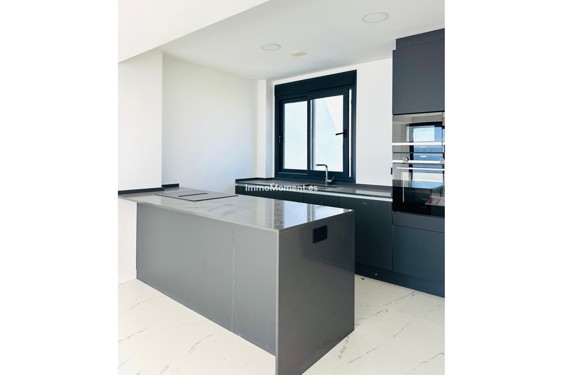 Reventa - Apartamento - Casares - Casares Centro