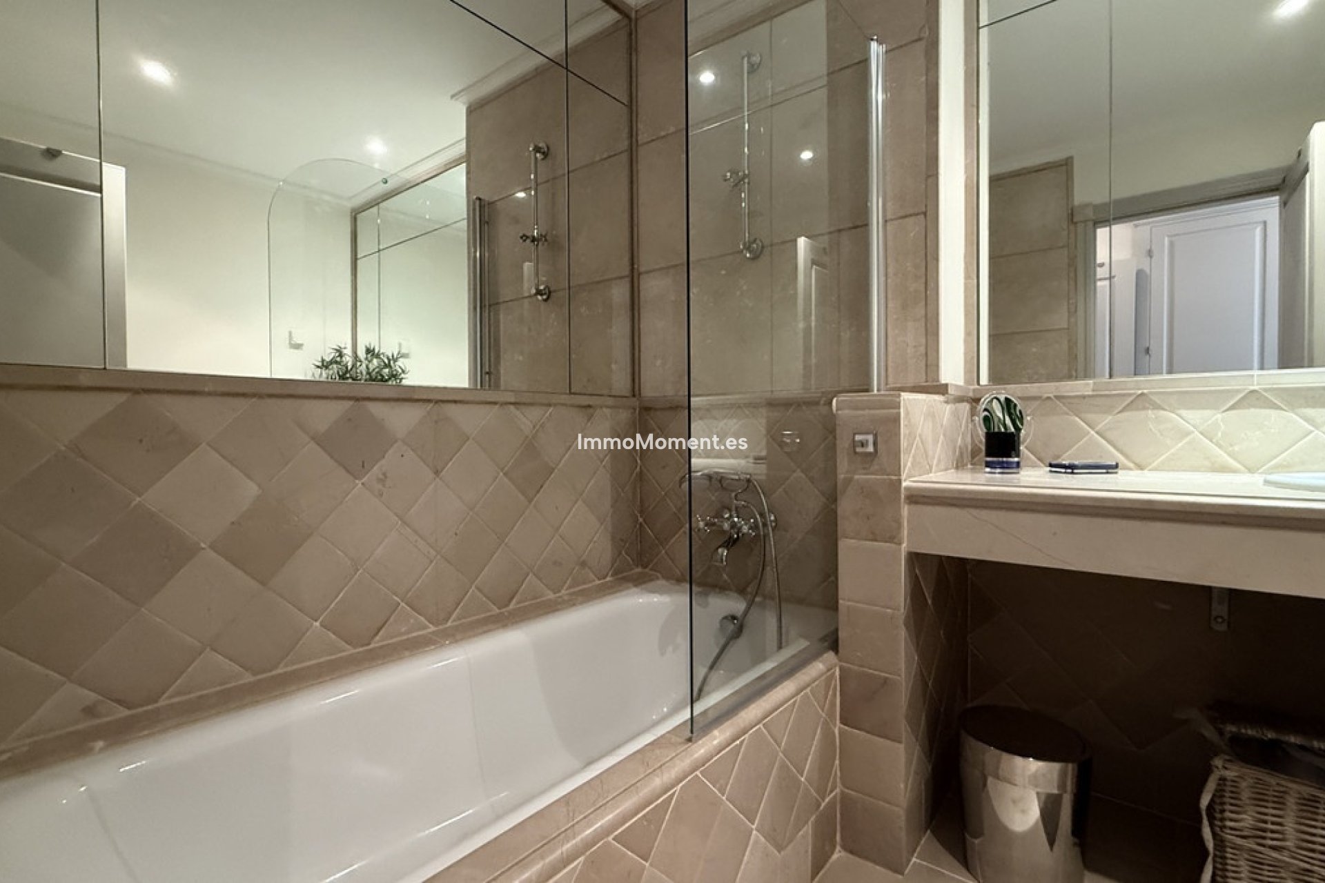 Reventa - Apartamento - Casares - Casares Centro