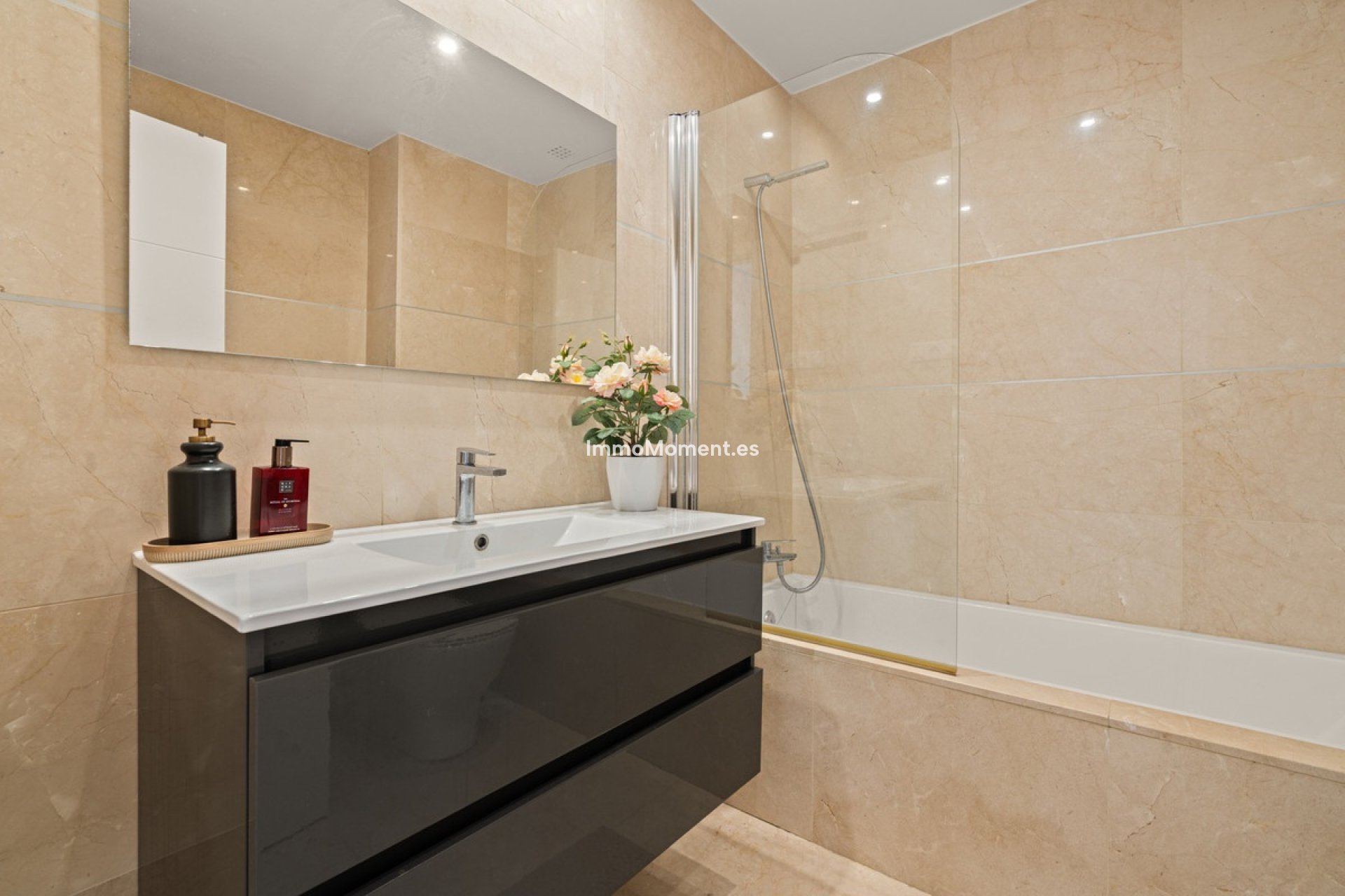 Reventa - Apartamento - Casares - Casares Centro