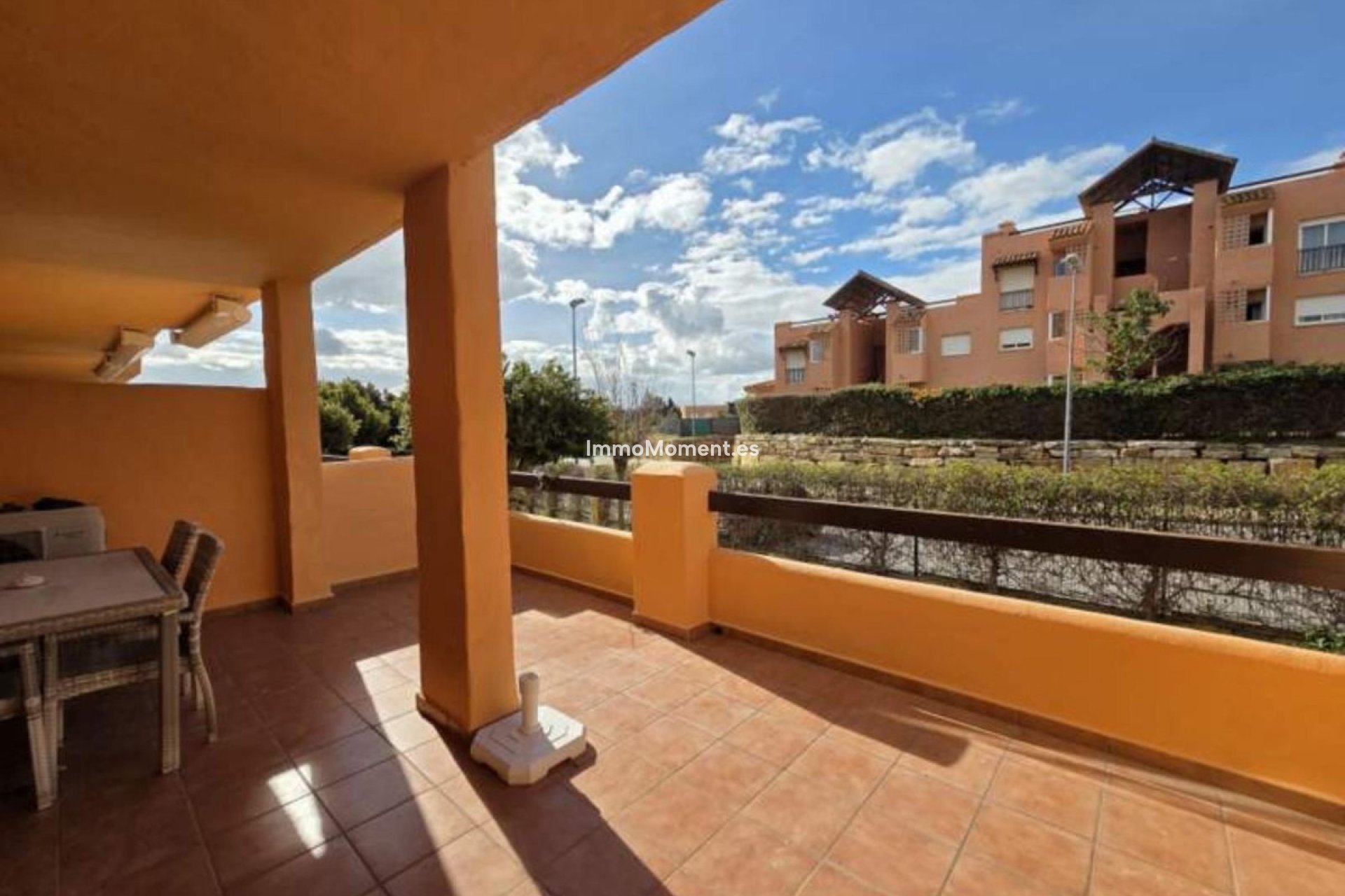 Reventa - Apartamento - Casares - Casares Centro