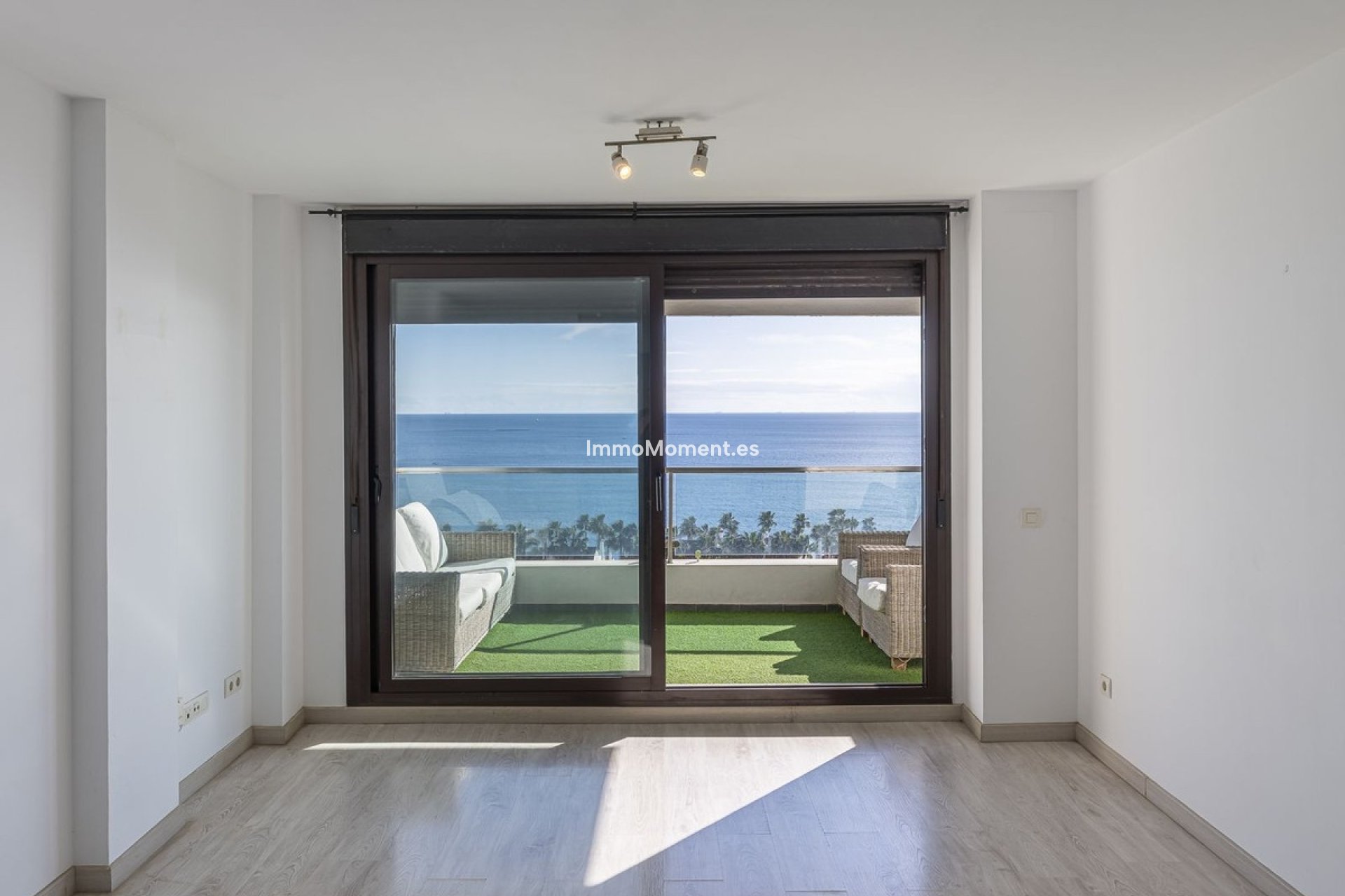 Reventa - Apartamento - Casares - Casares Centro