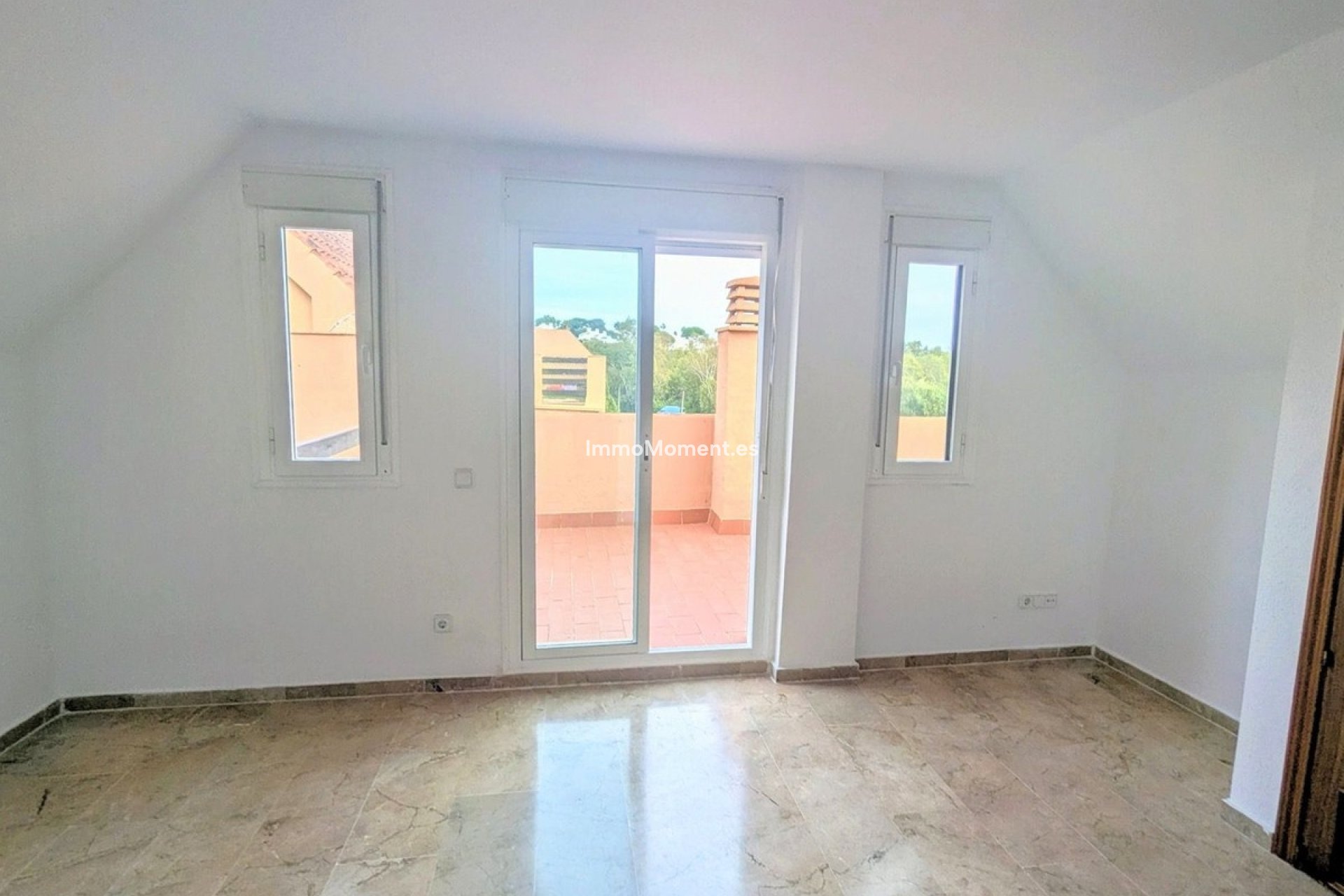 Reventa - Apartamento - Casares - Casares Centro