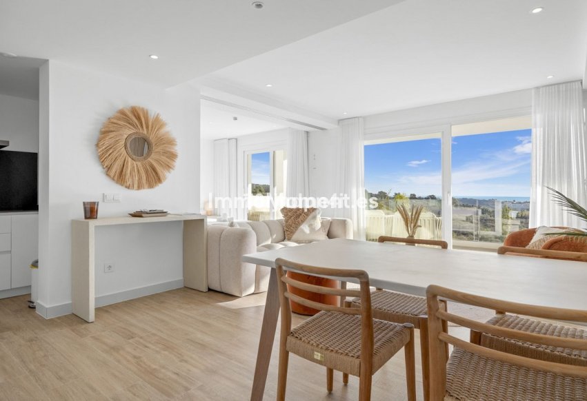 Reventa - Apartamento - Casares - Casares Centro