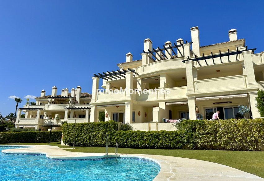 Reventa - Apartamento - Casares - Casares Centro