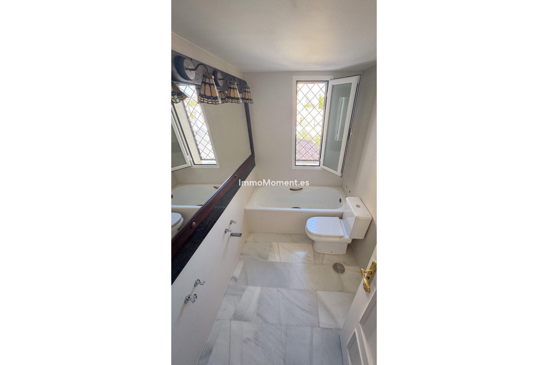 Reventa - Apartamento - Casares - Casares Centro