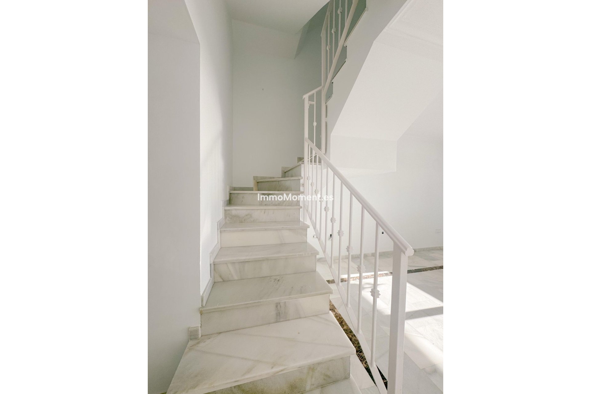 Reventa - Apartamento - Casares - Casares Centro