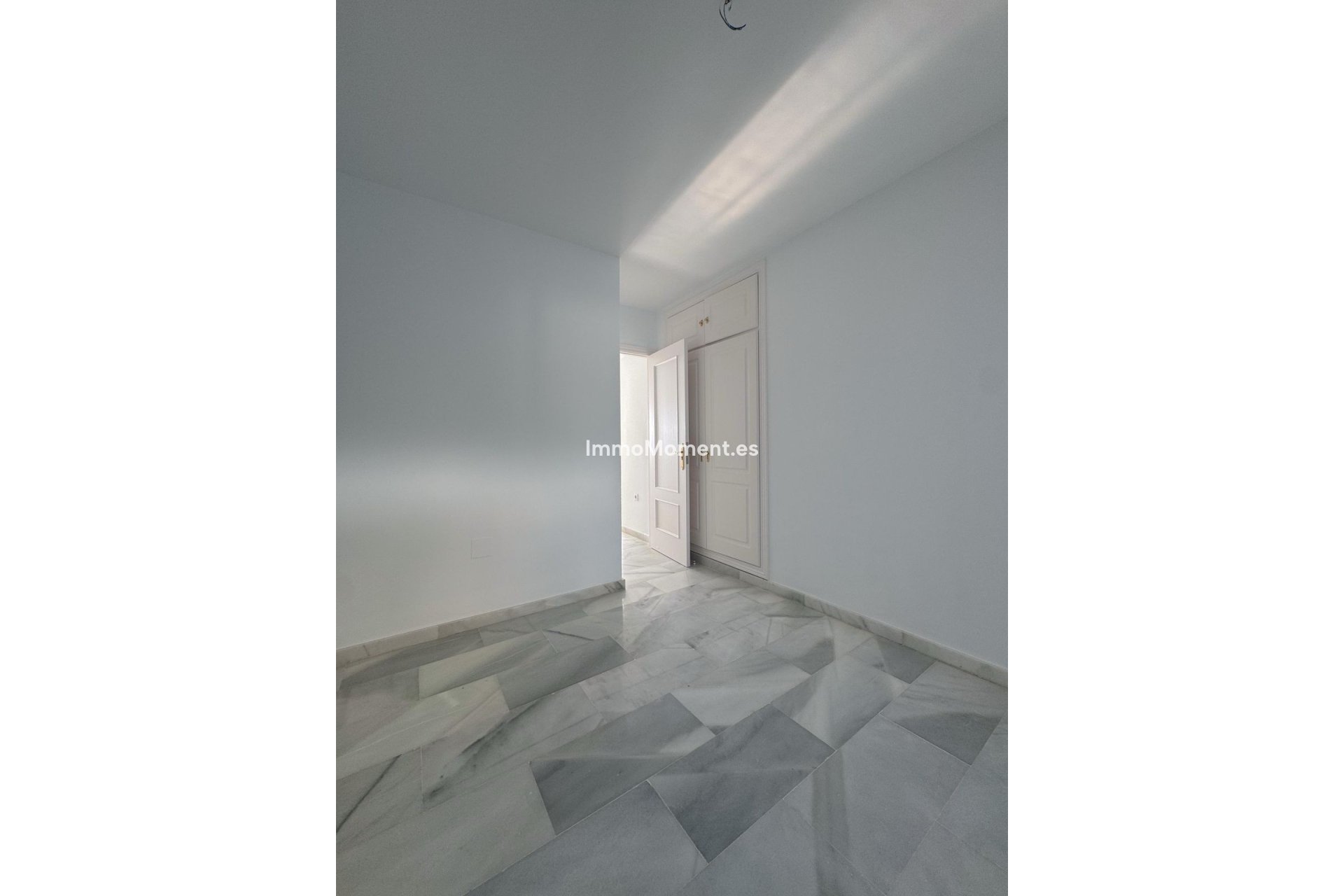 Reventa - Apartamento - Casares - Casares Centro