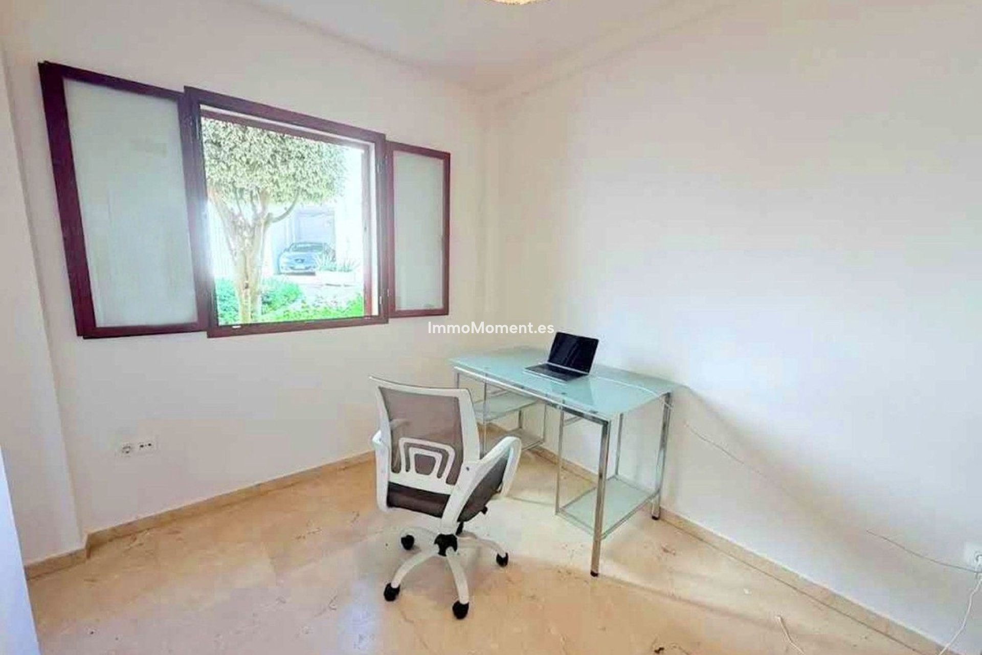 Reventa - Apartamento - Casares - Casares Centro