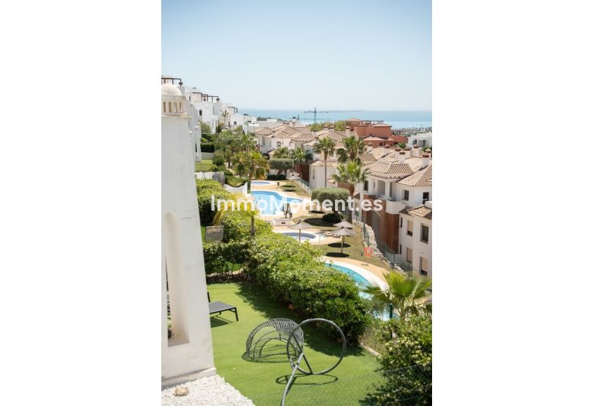 Reventa - Apartamento - Casares - Casares Centro