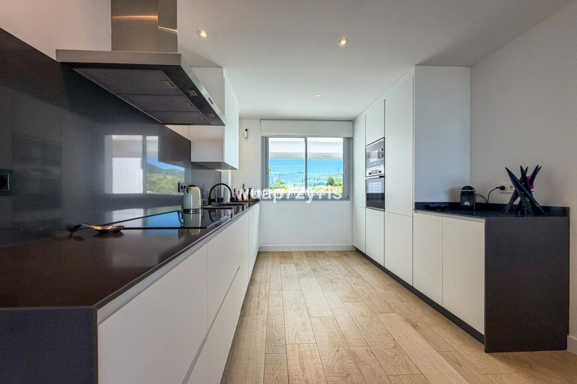 Reventa - Apartamento - Casares - Casares Centro