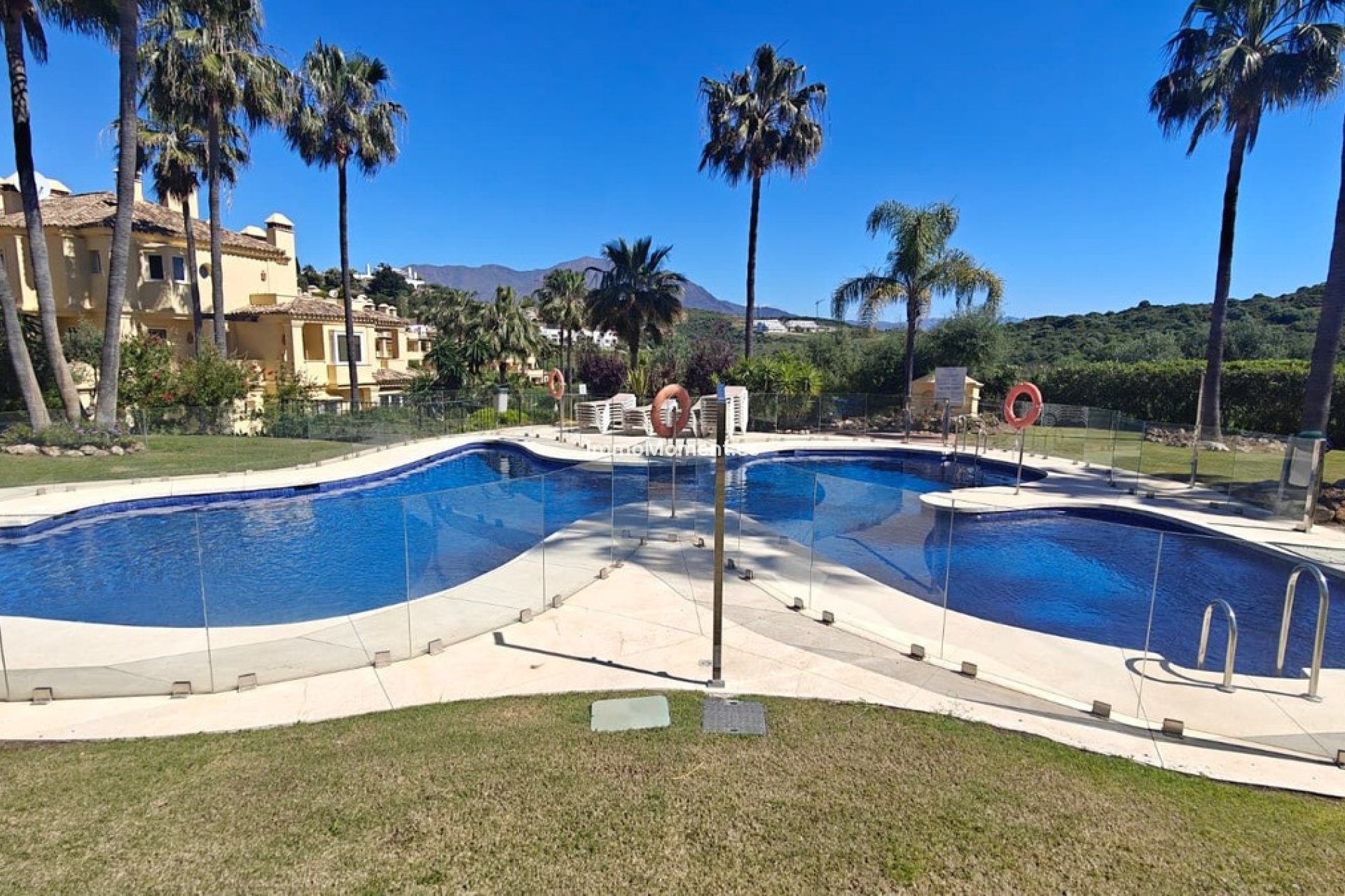 Reventa - Apartamento - Casares - Casares Centro