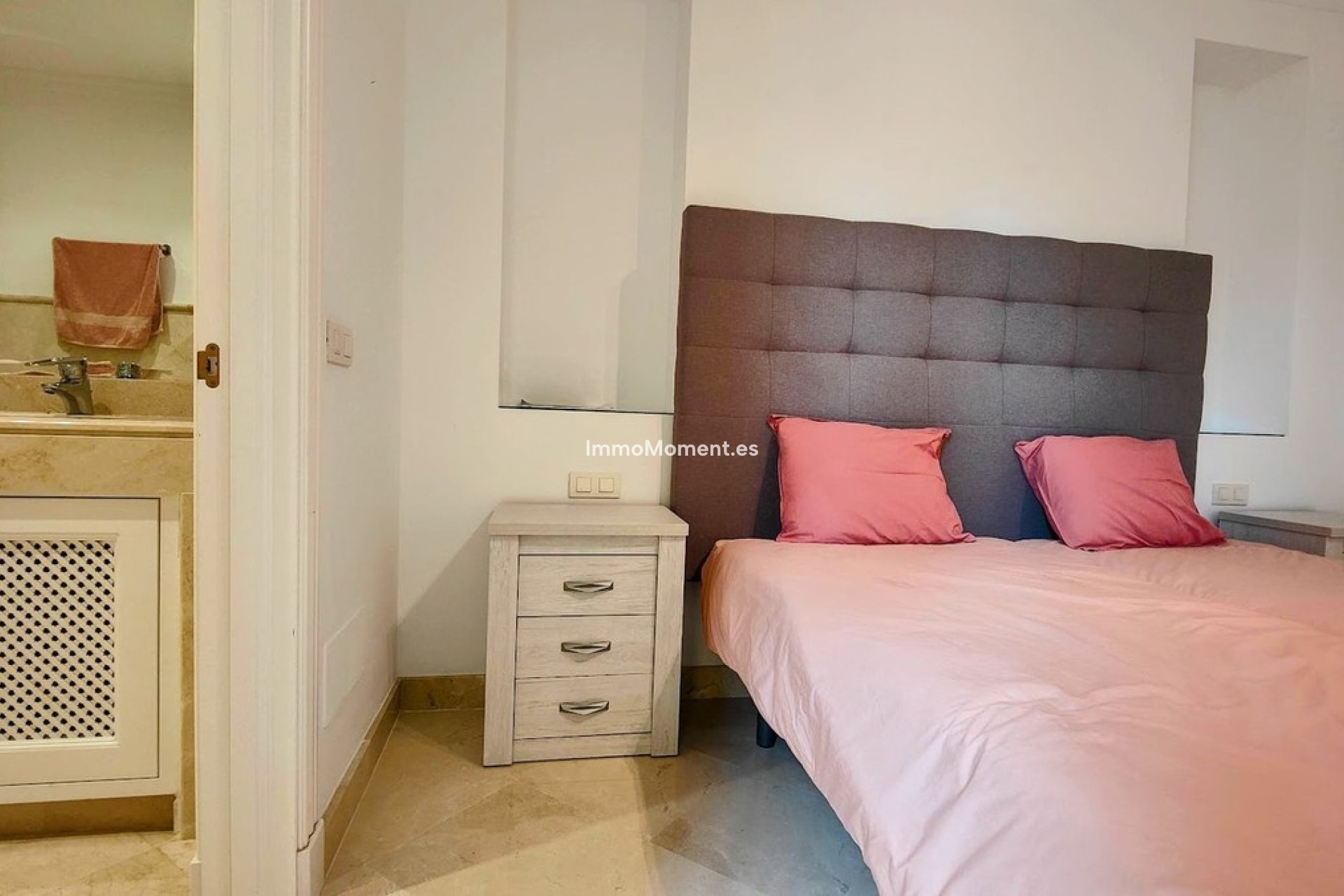 Reventa - Apartamento - Casares - Casares Centro